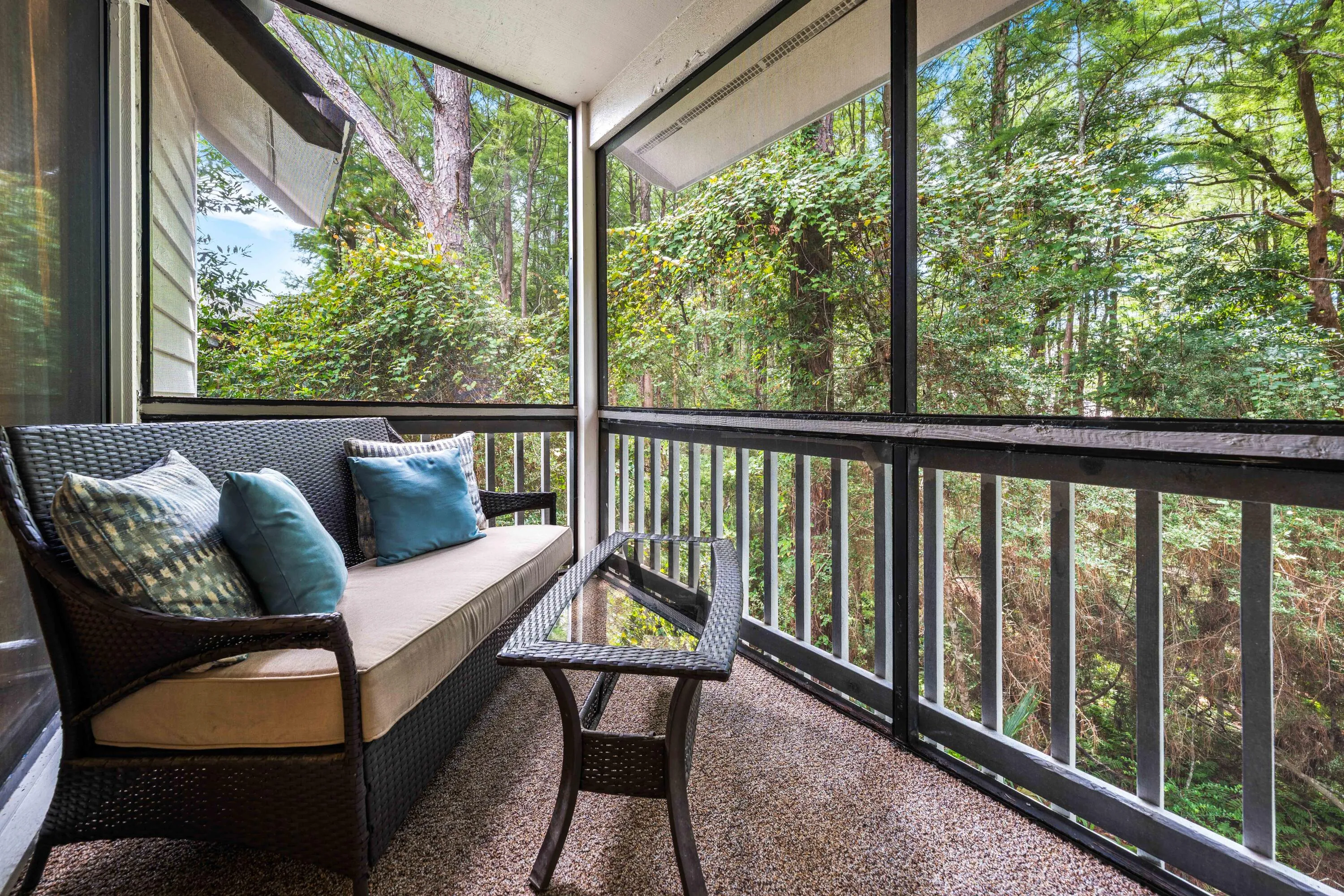 Santa Rosa Beach, Florida 32459, United States, 2 Bedrooms Bedrooms, ,3 BathroomsBathrooms,Residential,Active,195090