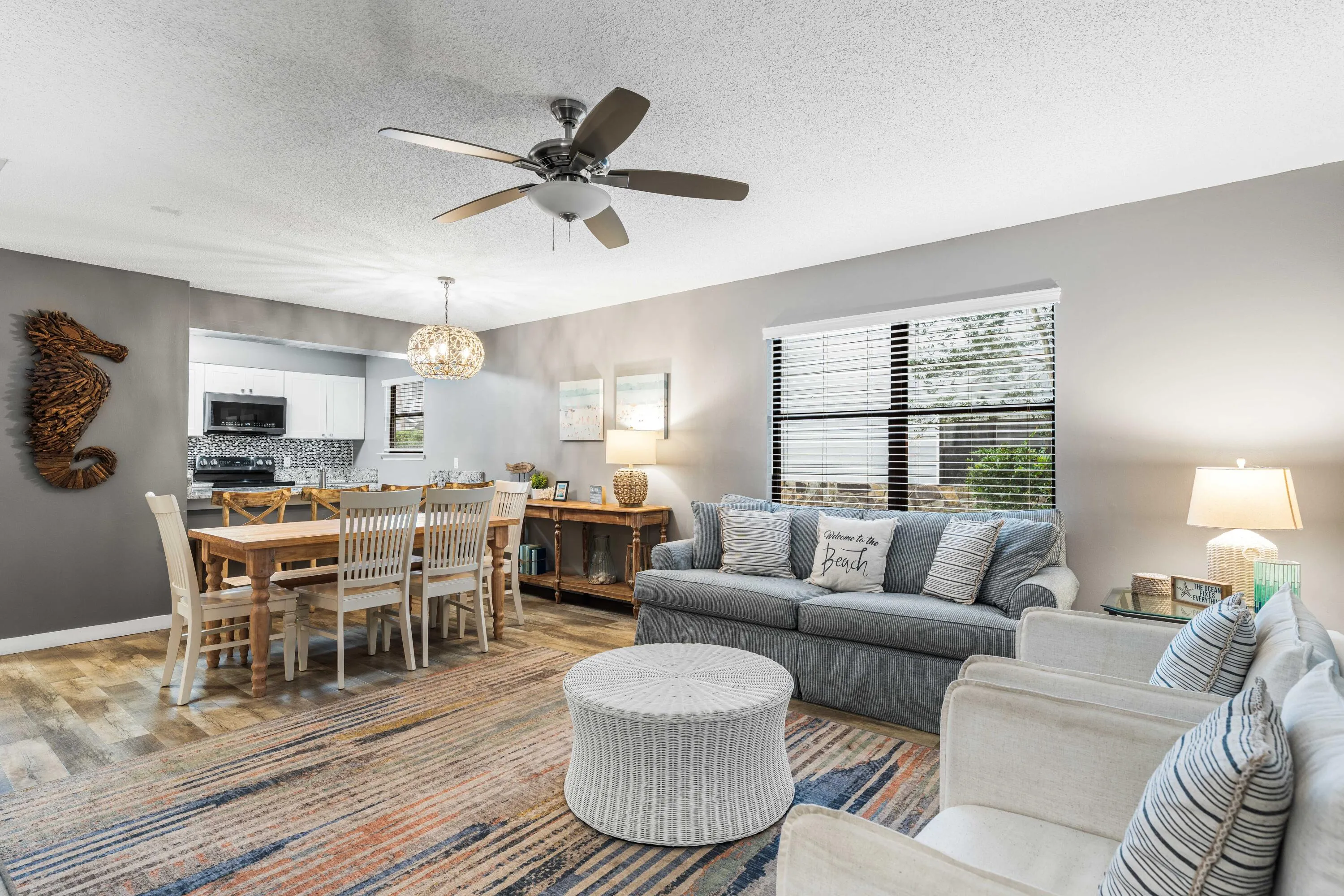 Santa Rosa Beach, Florida 32459, United States, 2 Bedrooms Bedrooms, ,3 BathroomsBathrooms,Residential,Active,195090