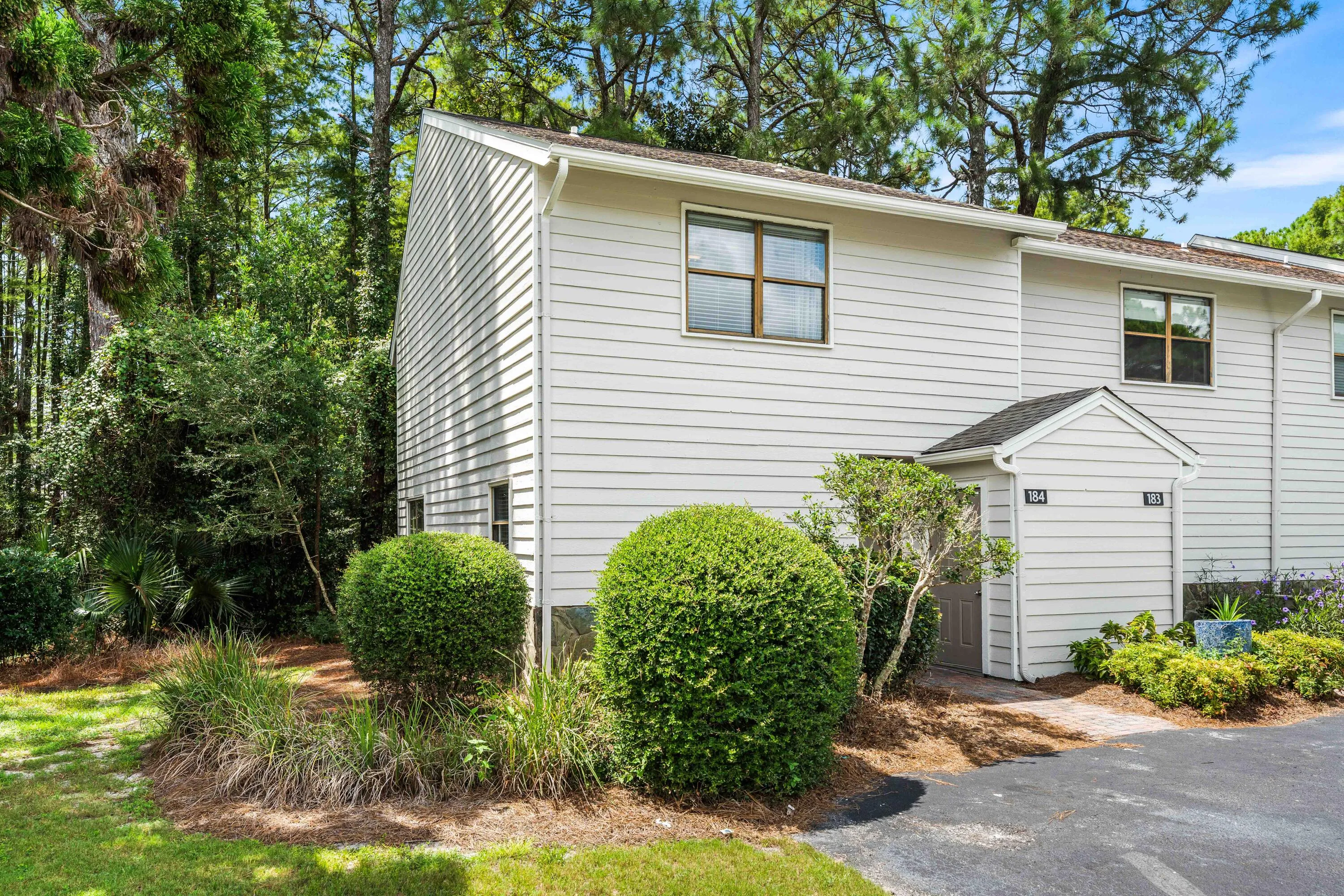 Santa Rosa Beach, Florida 32459, United States, 2 Bedrooms Bedrooms, ,3 BathroomsBathrooms,Residential,Active,195090