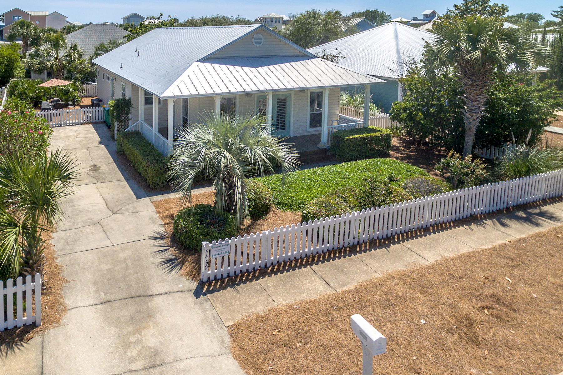 CRYSTAL BEACH COTTAGES PH 2 - Residential