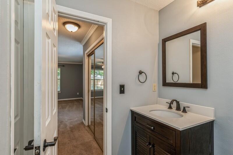 BLUEWATER BAY - Residential