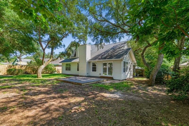 BLUEWATER BAY - Residential