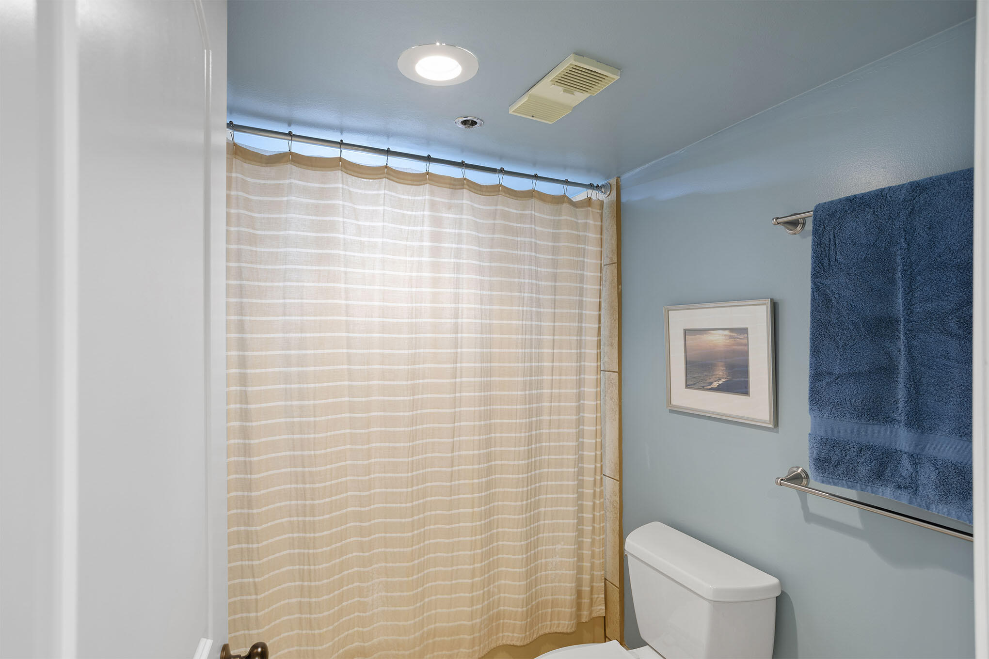 BEACHSIDE 2 CONDO - Residential