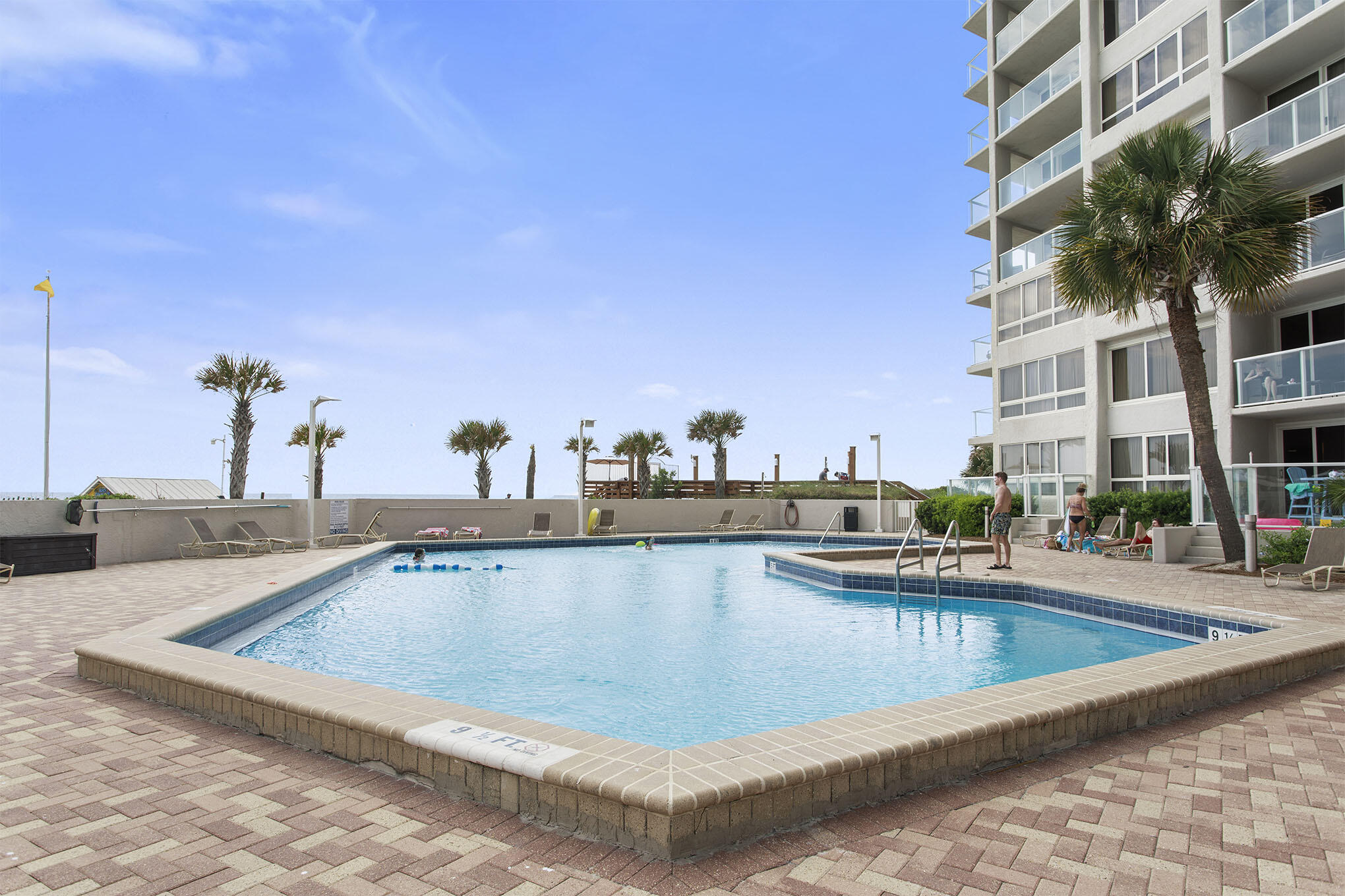 BEACHSIDE 2 CONDO - Residential