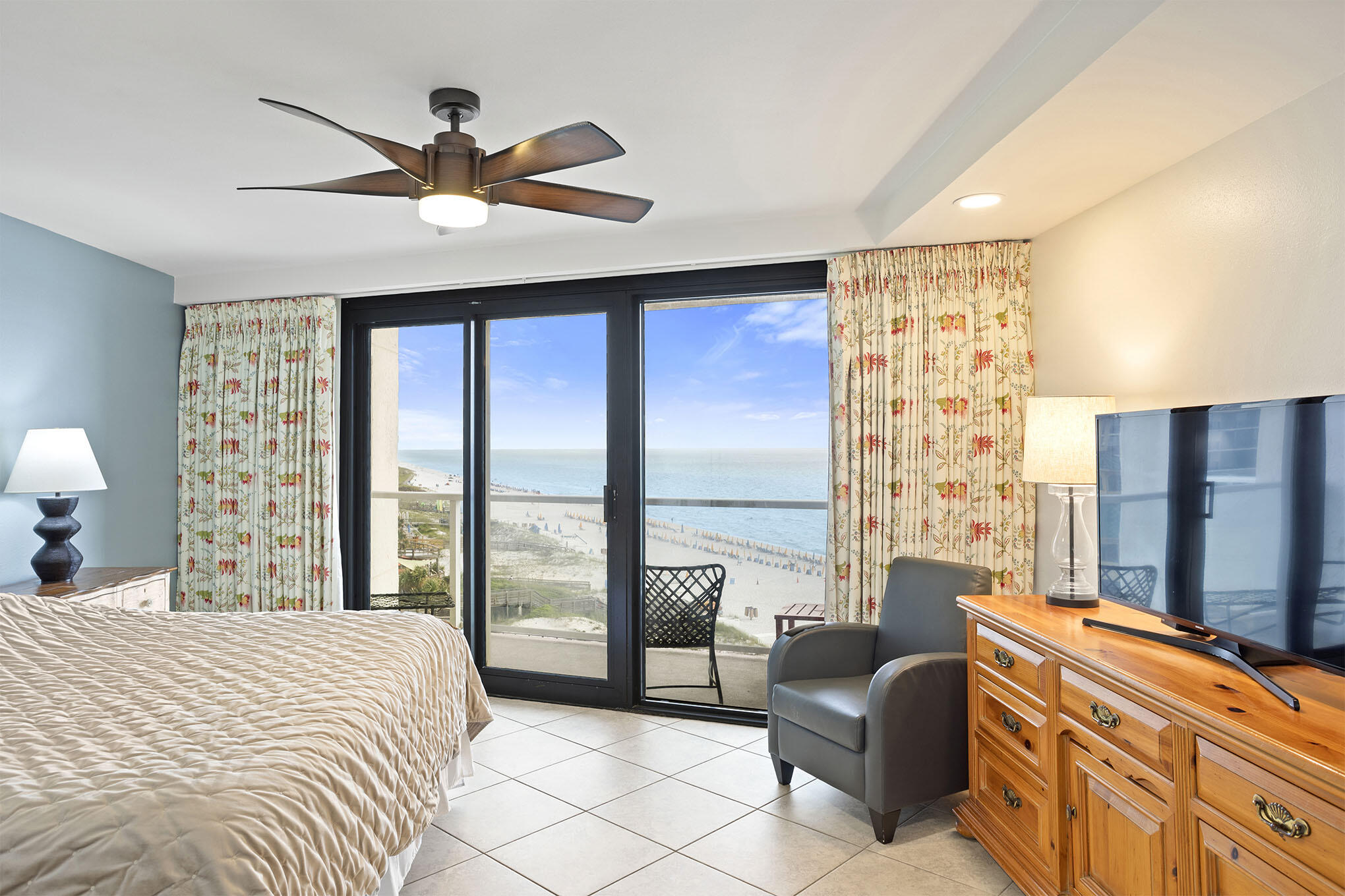 BEACHSIDE 2 CONDO - Residential