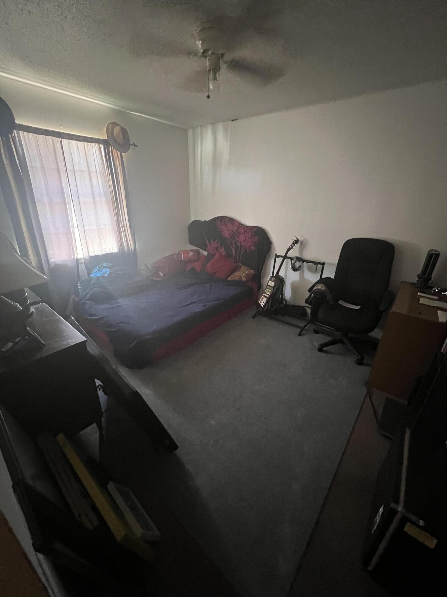 PORT DIXIE BEG 191.90 FT N OF SW COR OF BLK 55 W20 FT N20 FT E 117 FT S 20 FT W 97 FT TO BEG 1018-79 - Residential