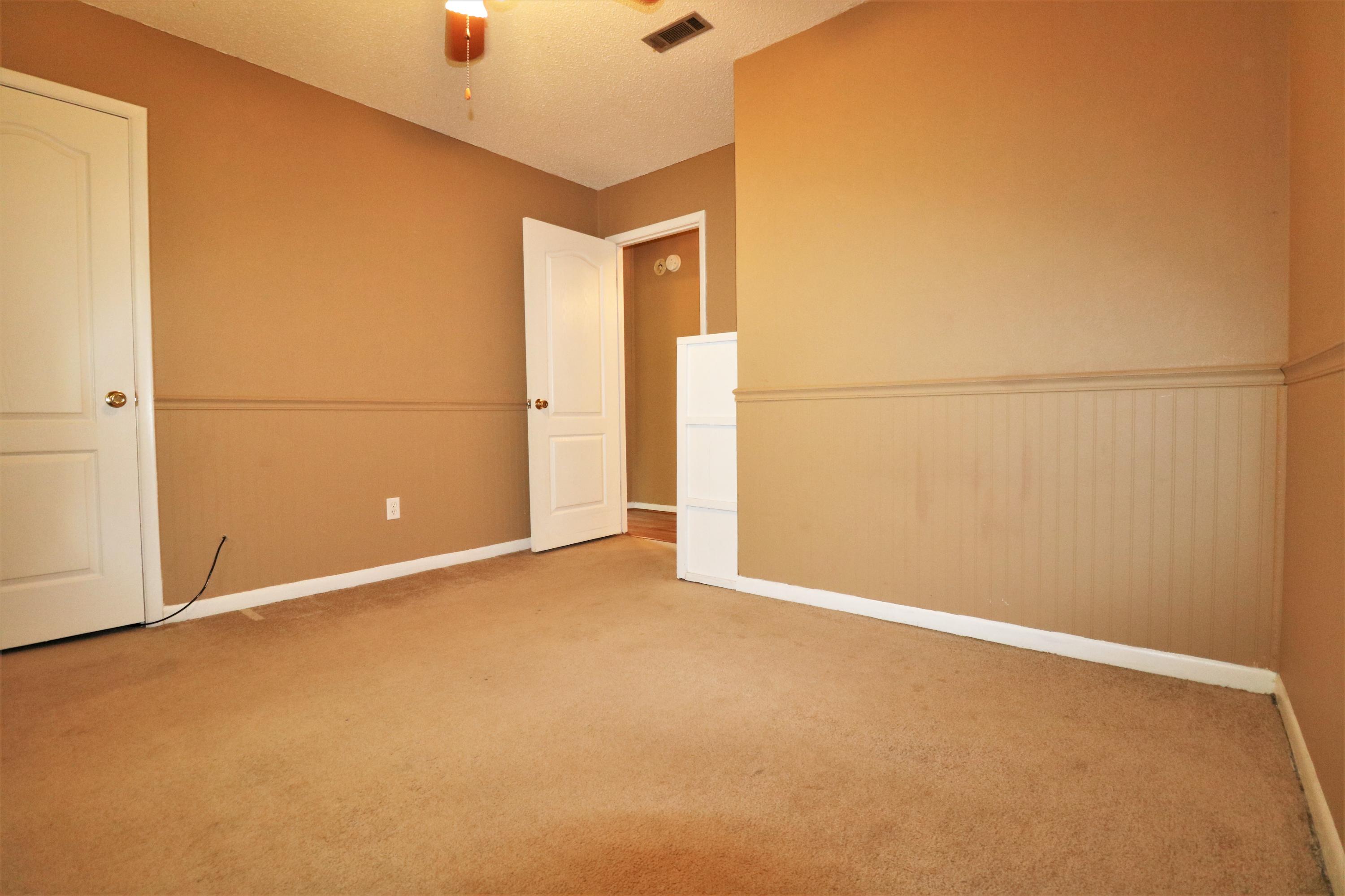 NO RECORDED SUBDIVISION - Residential