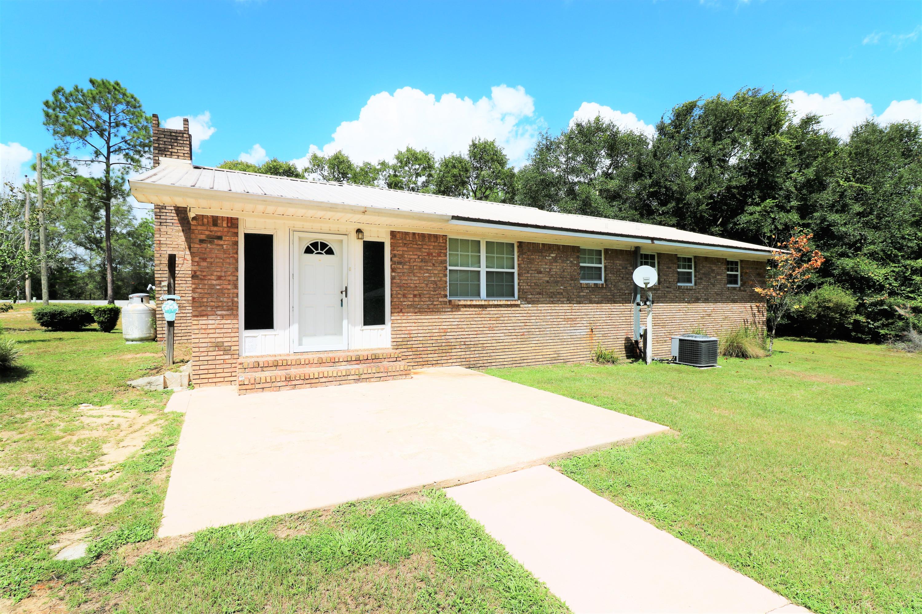 NO RECORDED SUBDIVISION - Residential