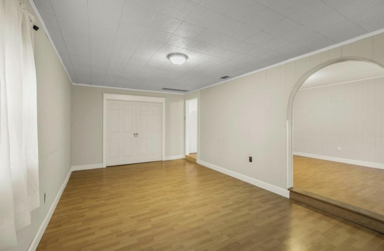 GARNIERS BEACH 3RD - Residential