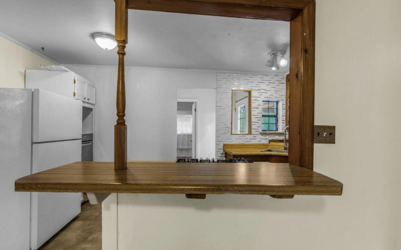 GARNIERS BEACH 3RD - Residential