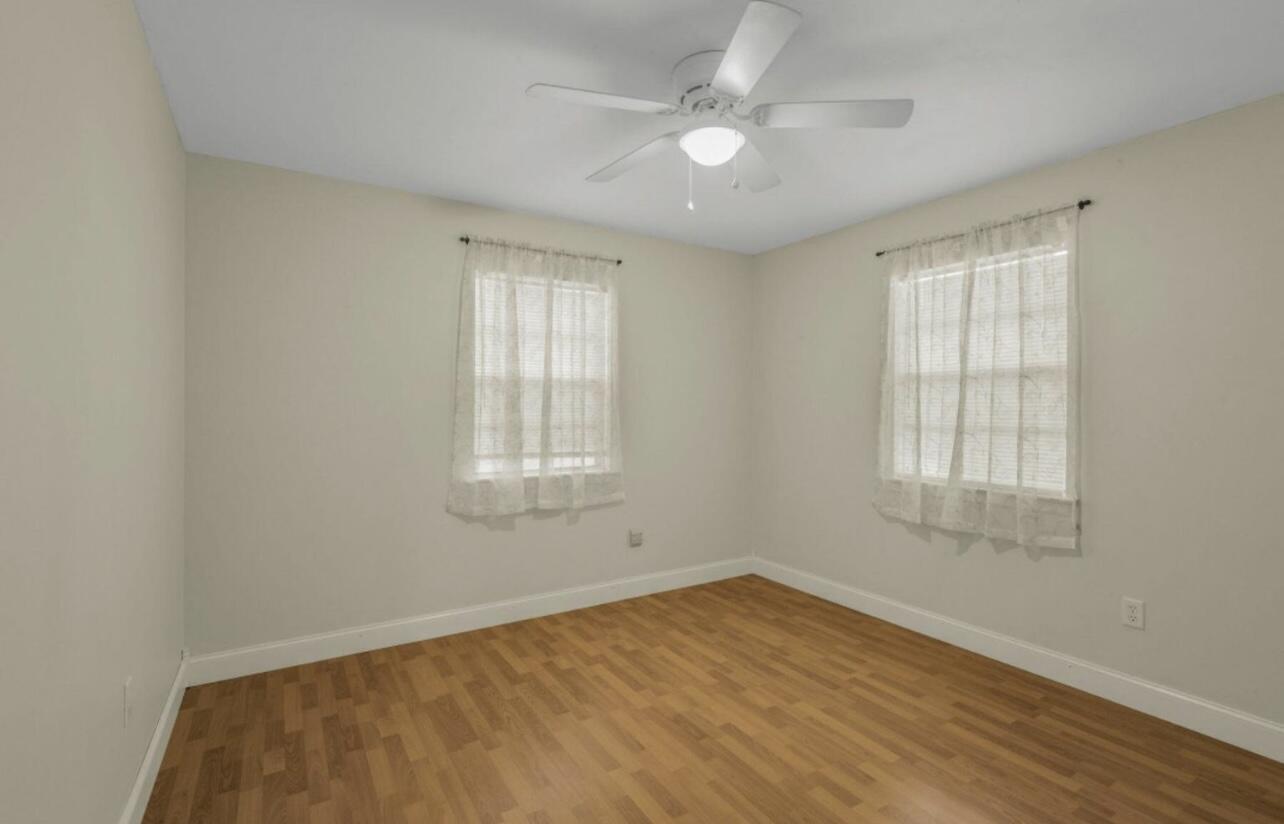 GARNIERS BEACH 3RD - Residential