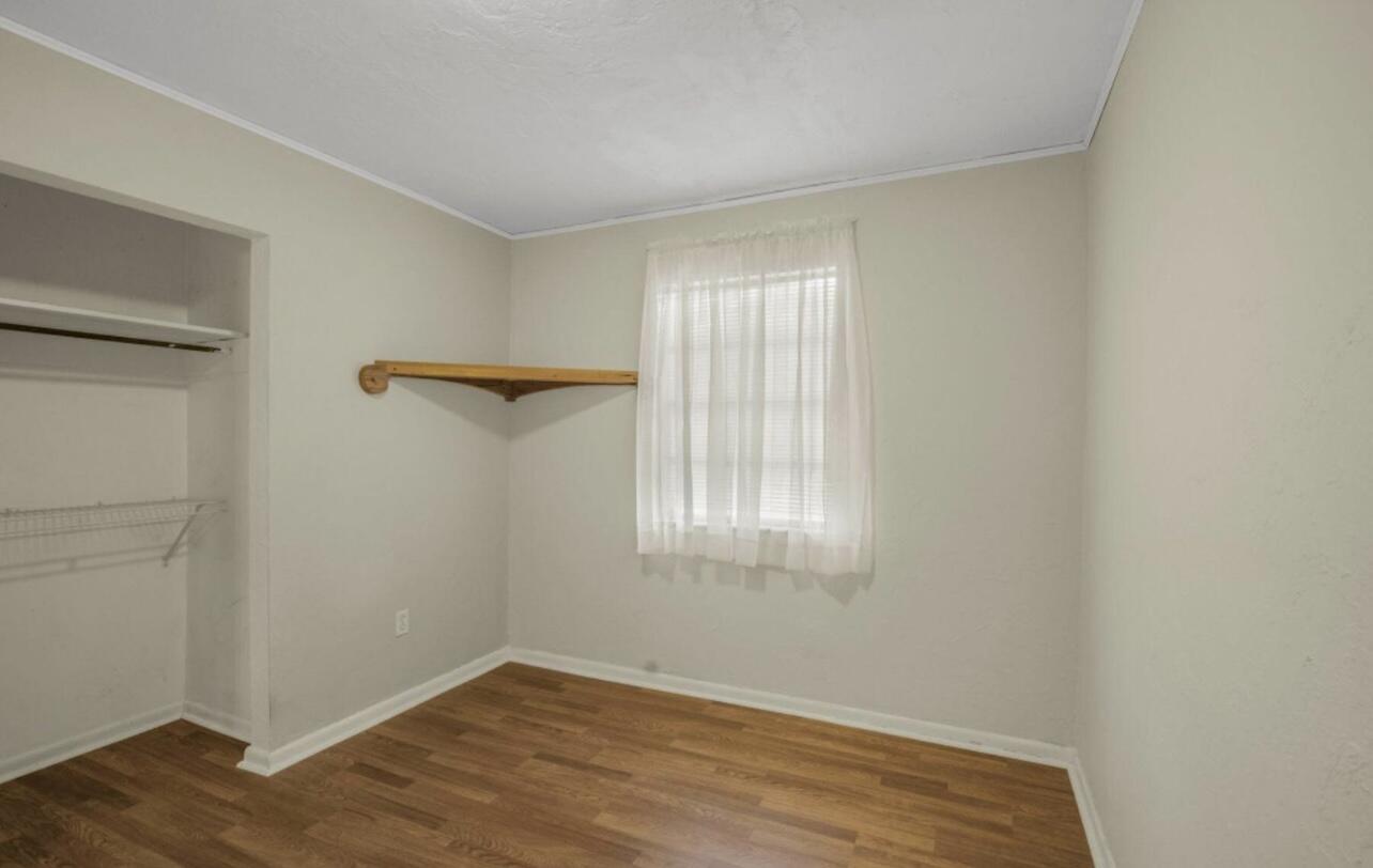 GARNIERS BEACH 3RD - Residential