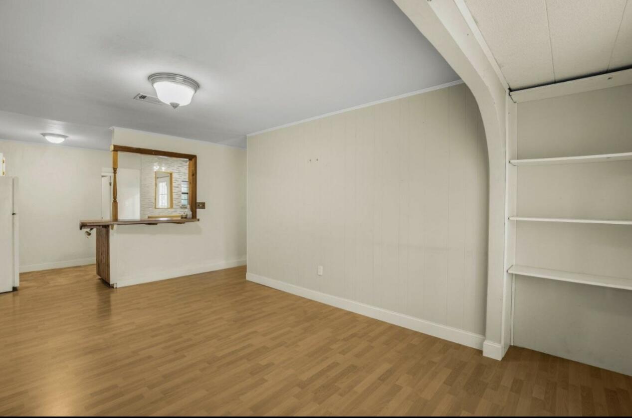 GARNIERS BEACH 3RD - Residential