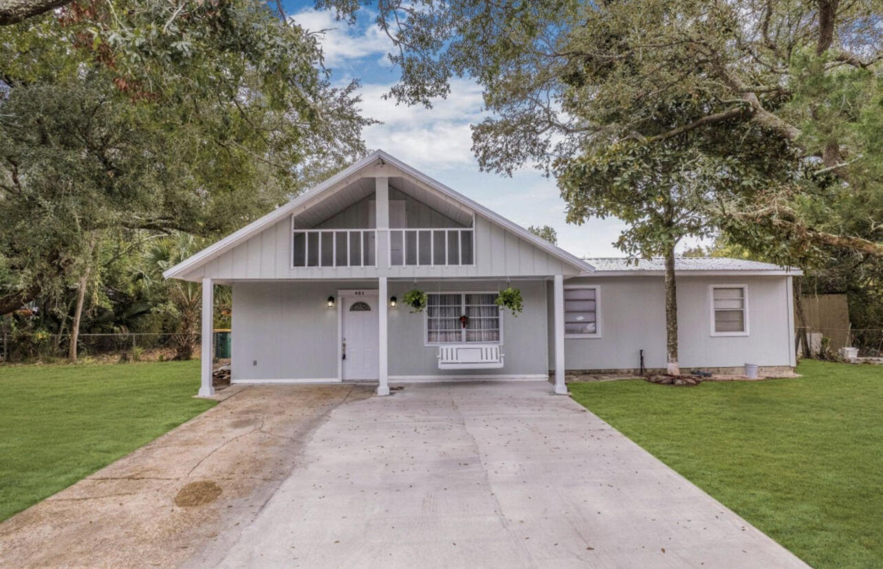 GARNIERS BEACH 3RD - Residential