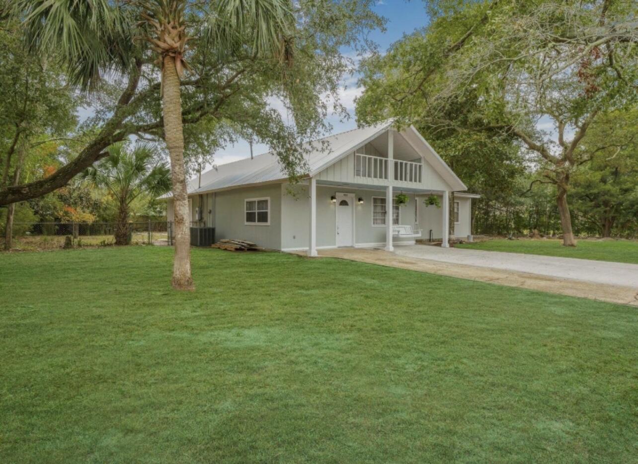 GARNIERS BEACH 3RD - Residential