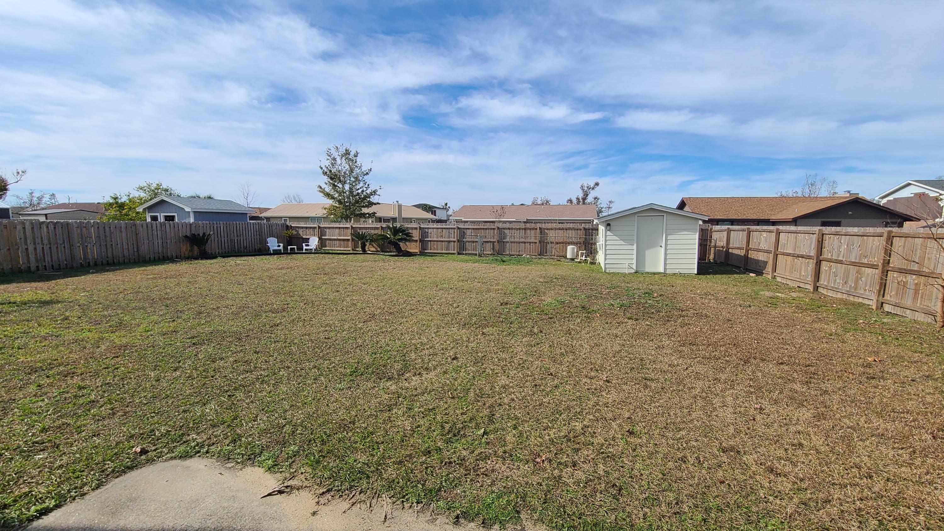 DERBY WOODS 2ND ADDN - Residential