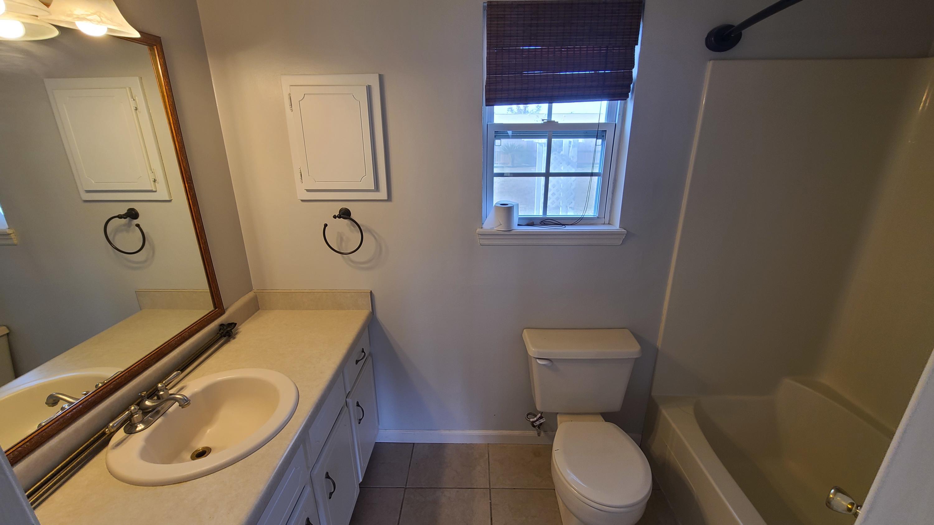 DERBY WOODS 2ND ADDN - Residential