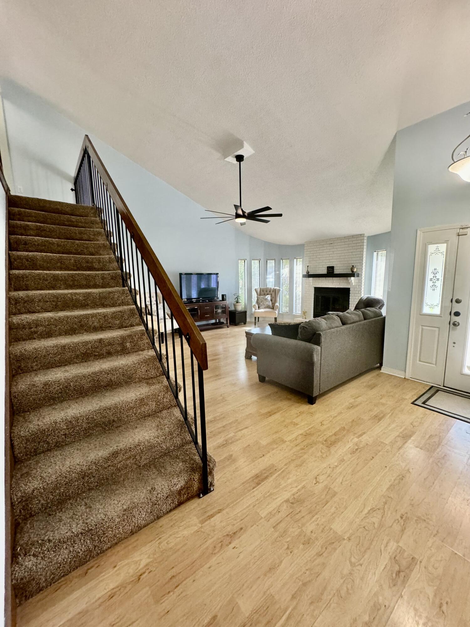 DONLABROOK GARDYNS - Residential