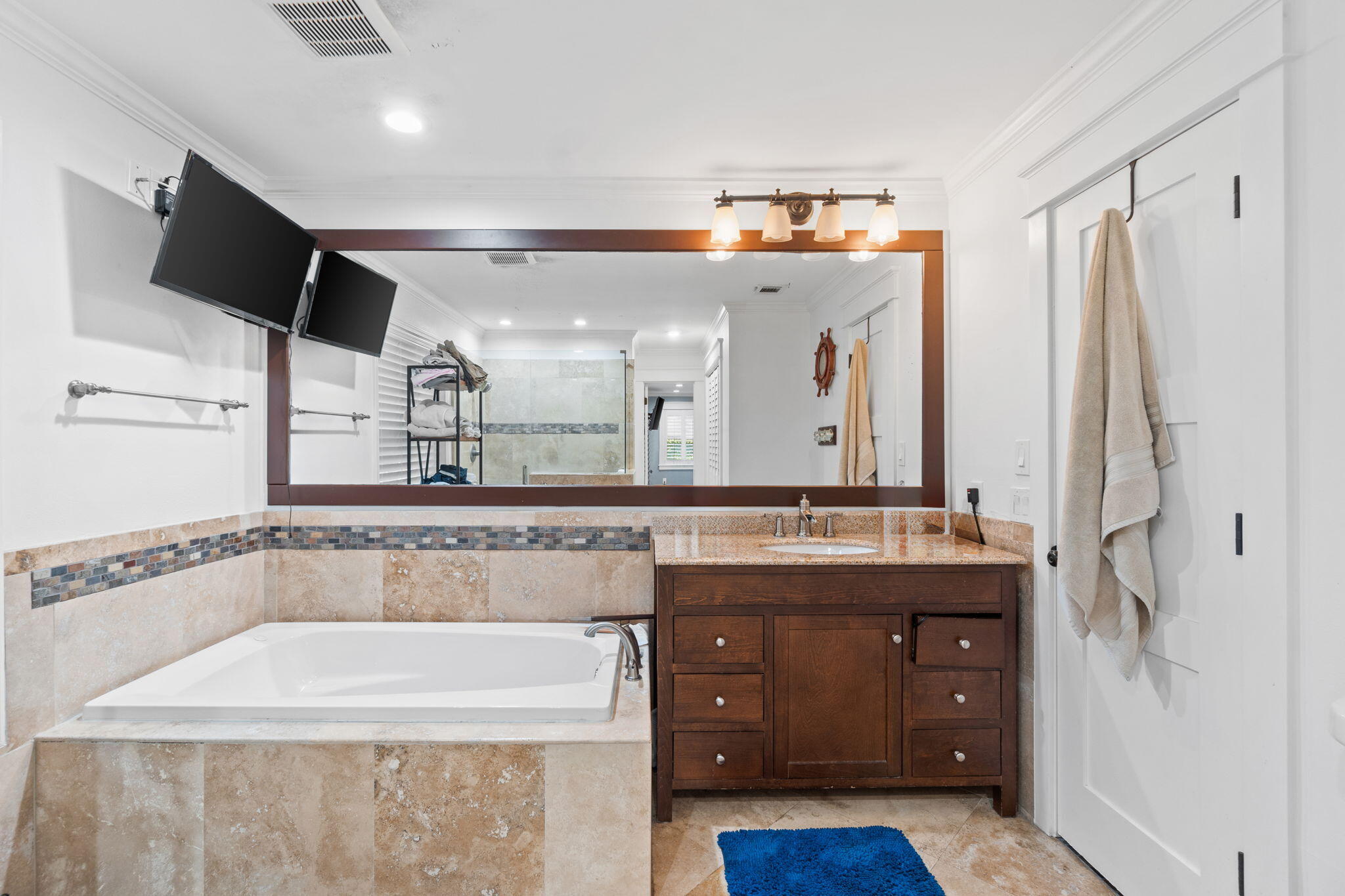 JOES BAYOU 1ST ADDN - Residential