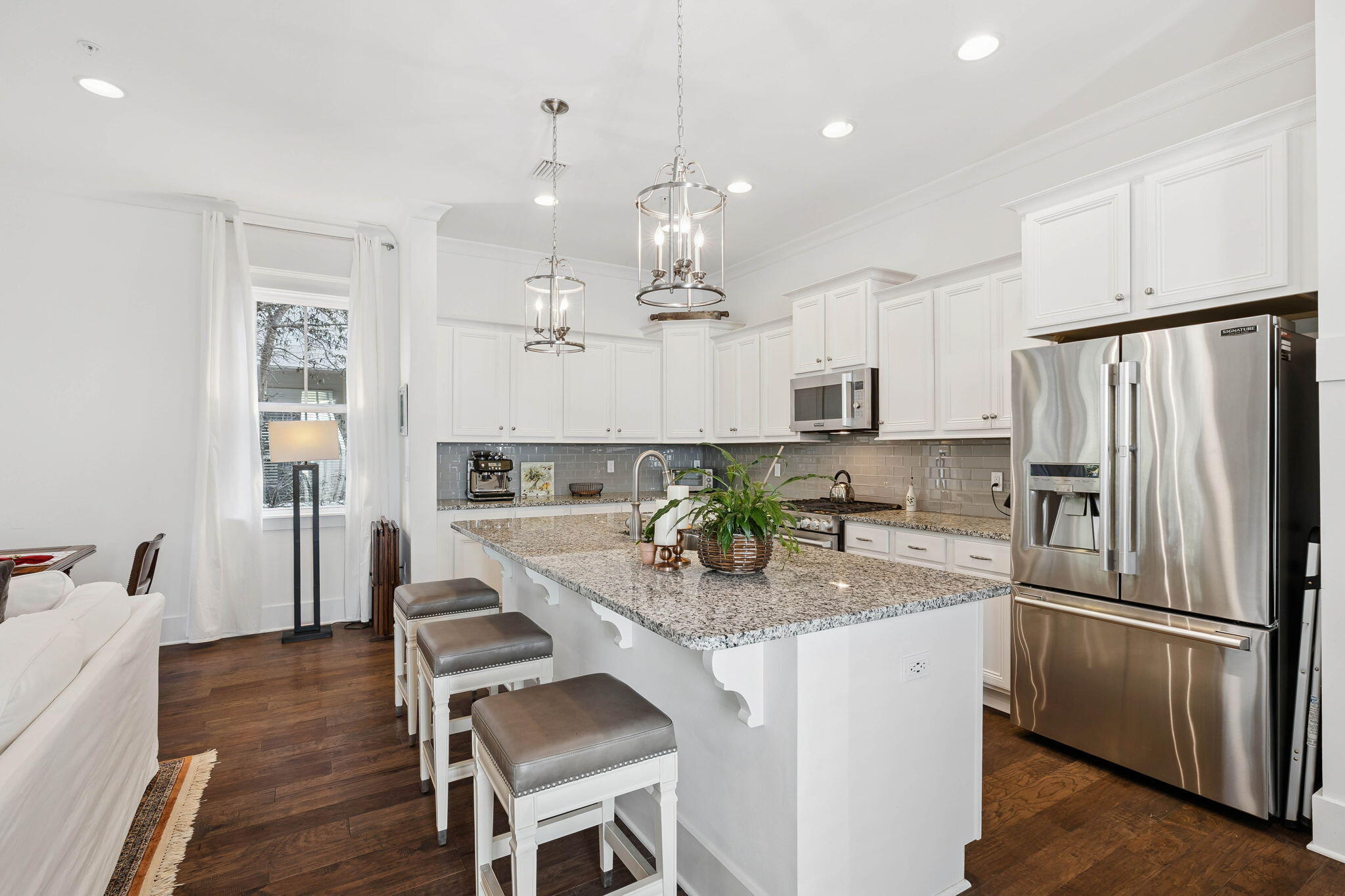 HIGHLAND PARKS - Residential