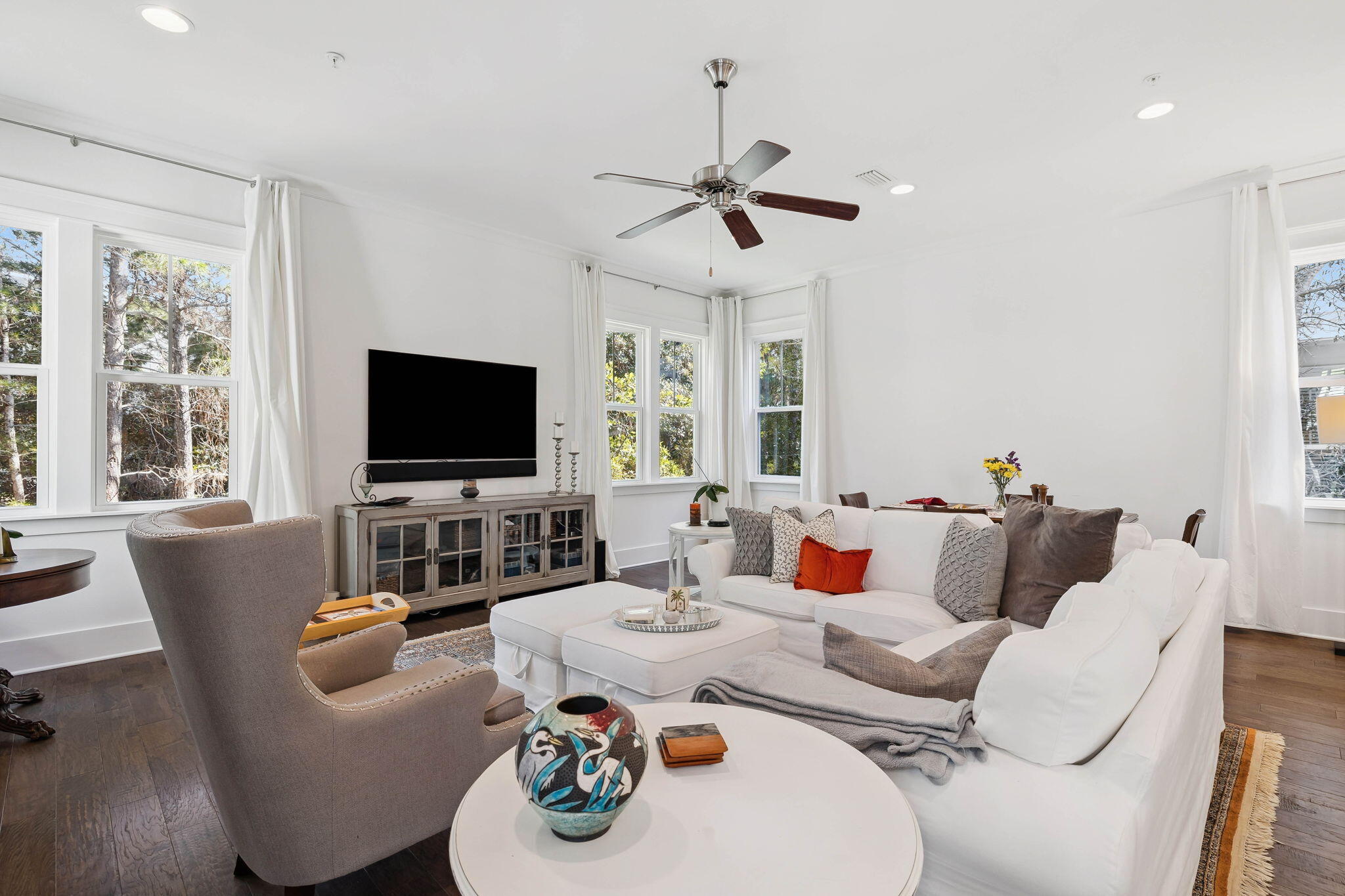 HIGHLAND PARKS - Residential