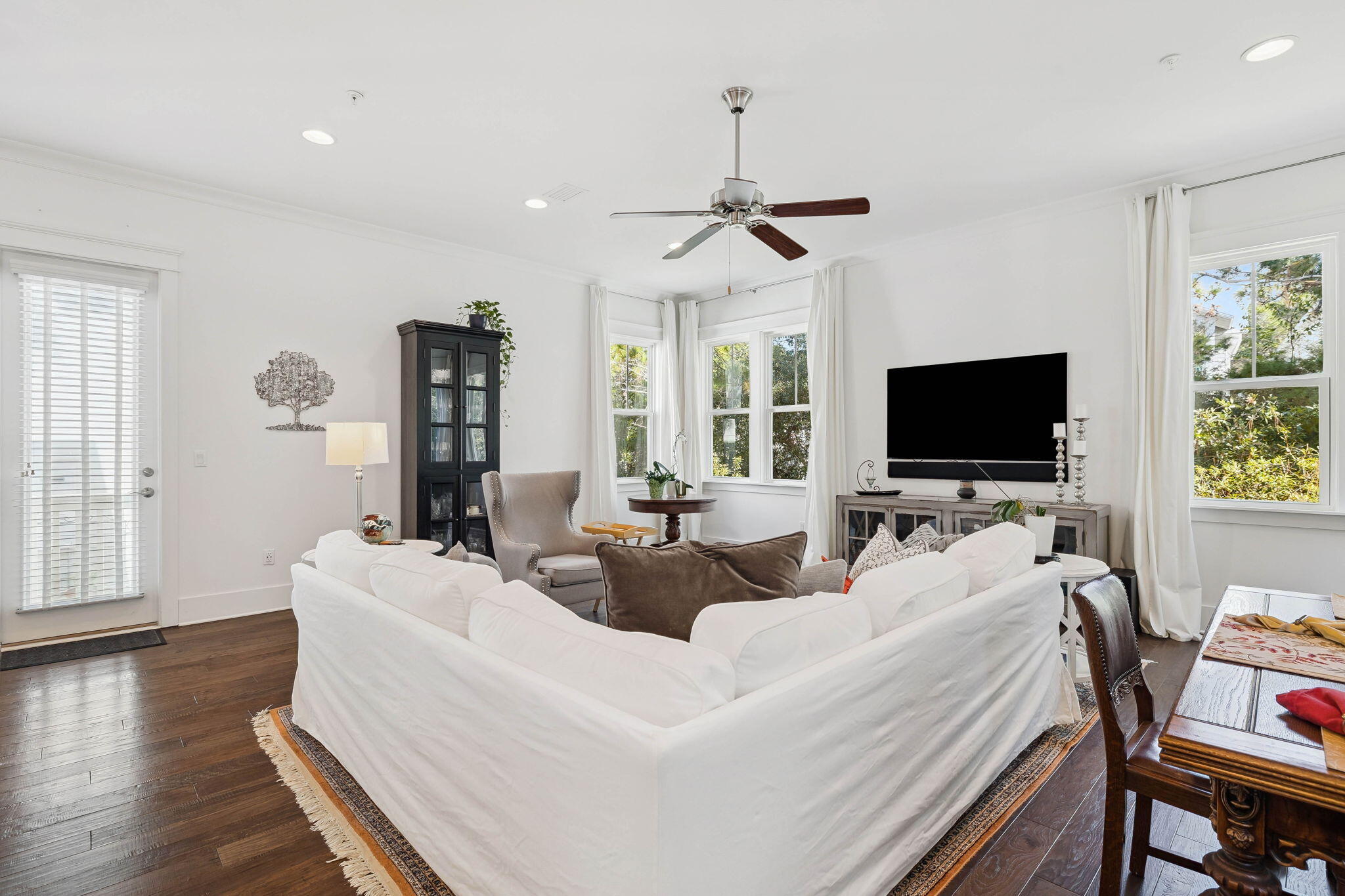 HIGHLAND PARKS - Residential