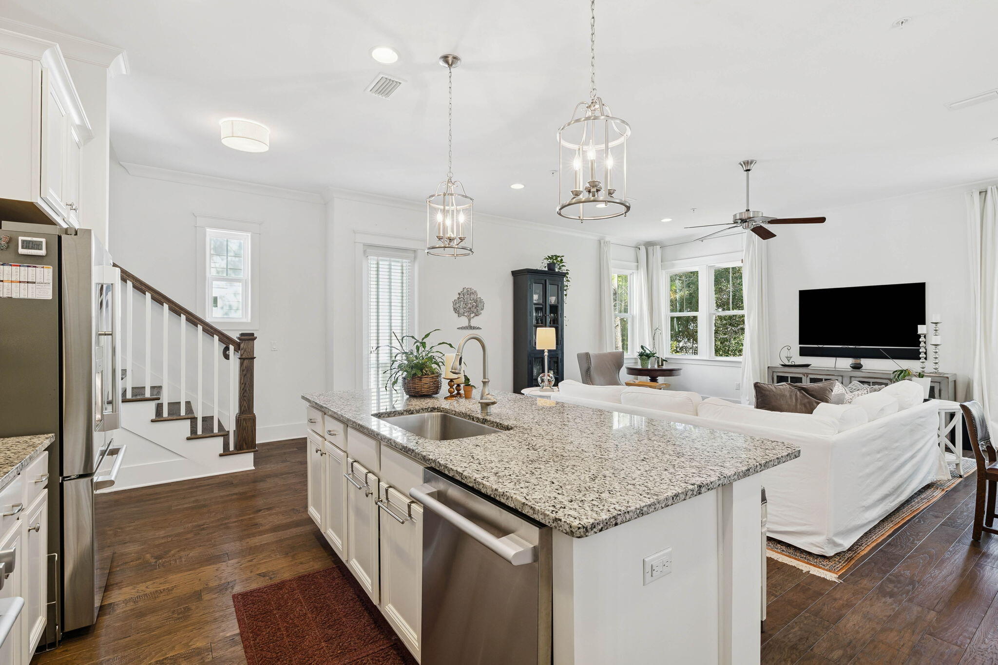 HIGHLAND PARKS - Residential