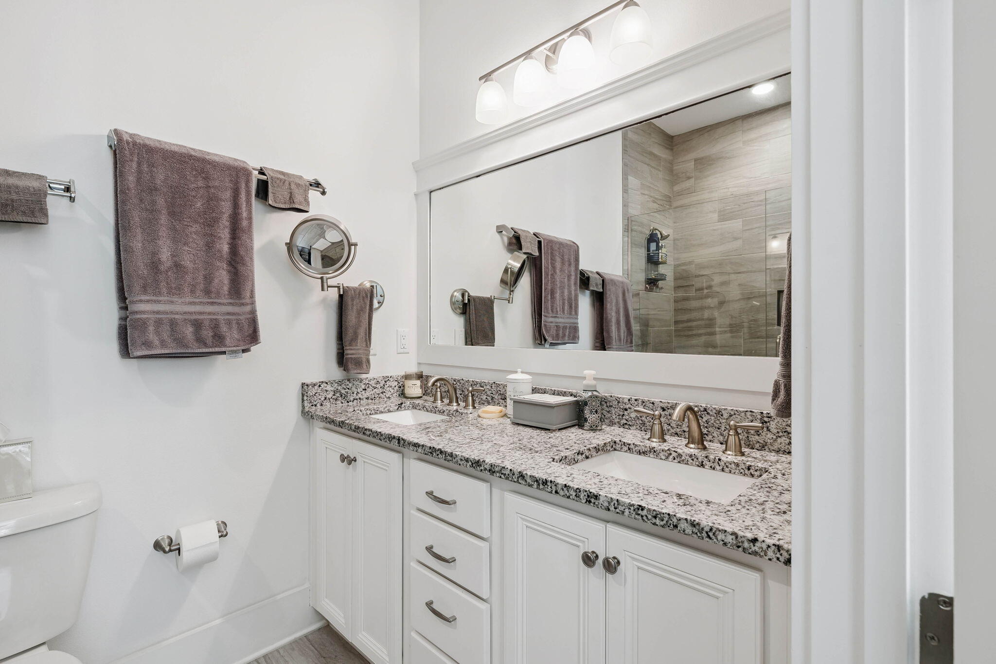 HIGHLAND PARKS - Residential