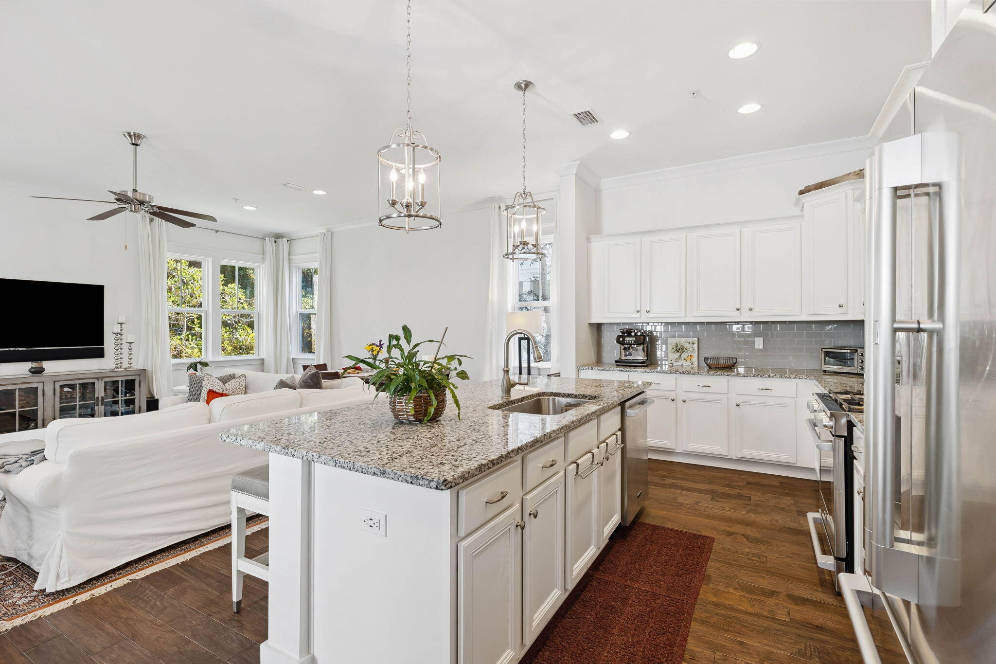 HIGHLAND PARKS - Residential