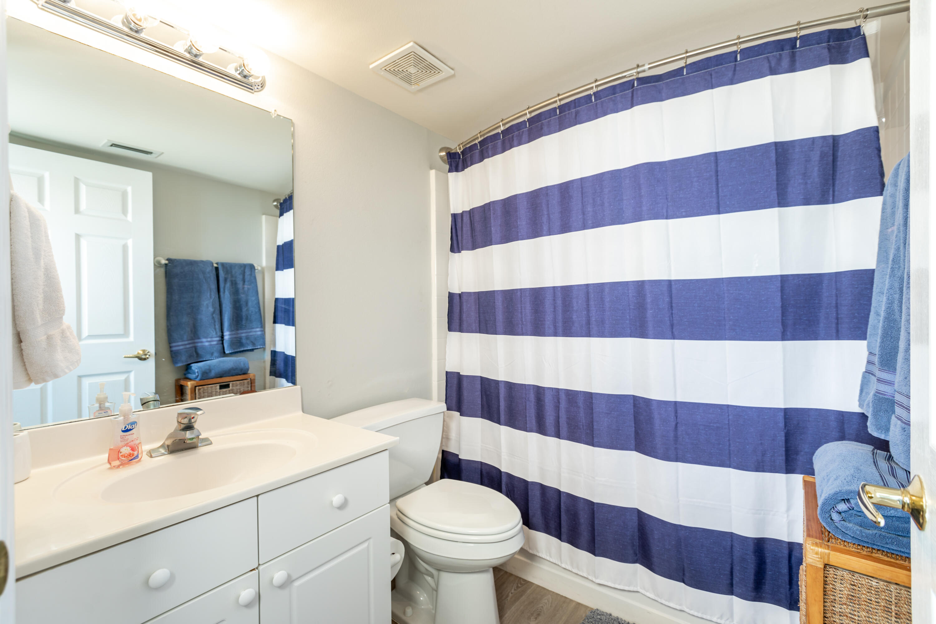 SEACREST CONDOMINIUMS - Residential