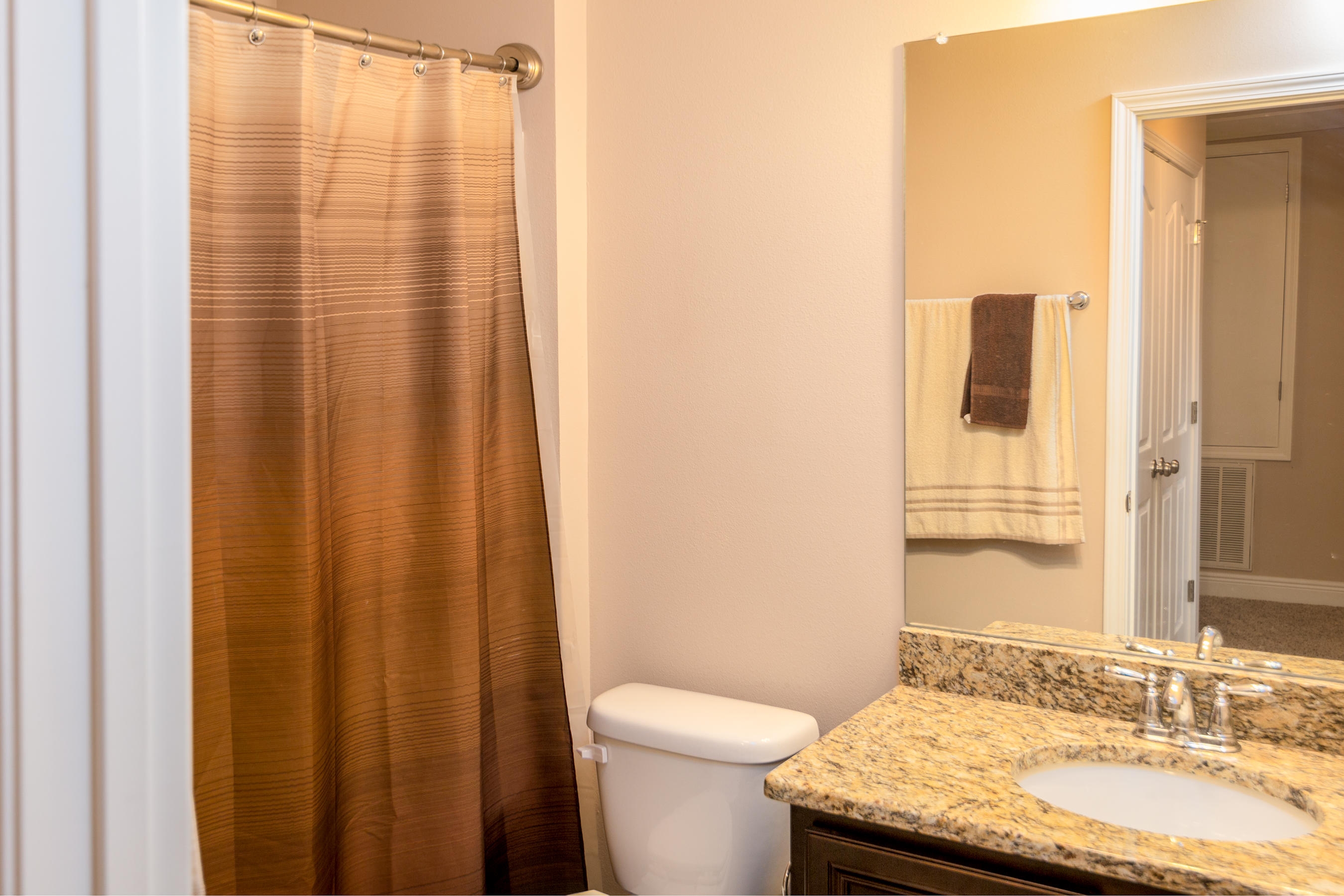 RESERVE POINTE - Residential