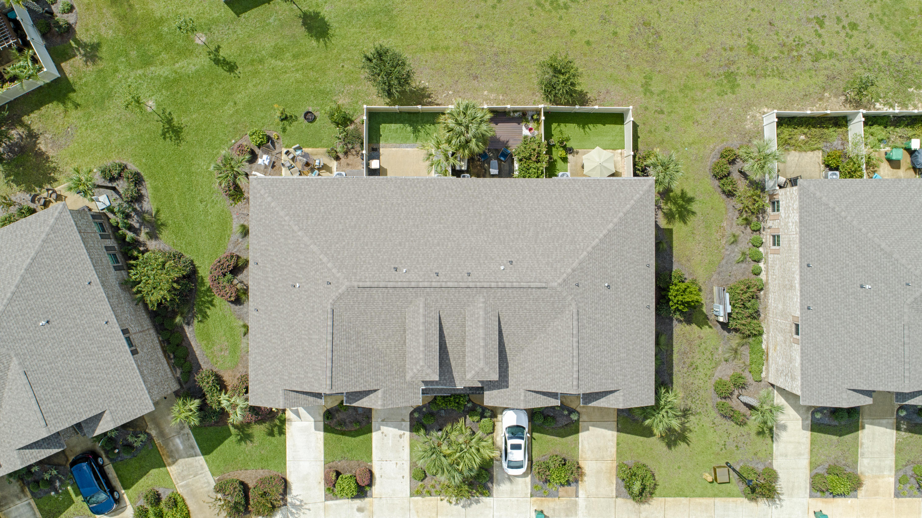 RESERVE POINTE - Residential