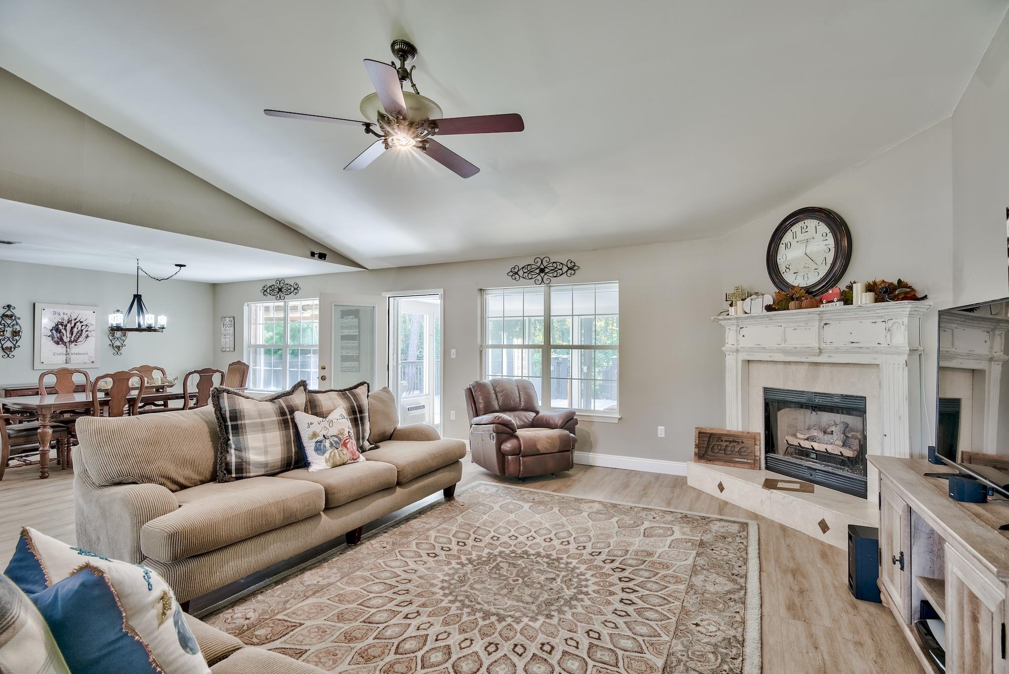 EAGLES LANDING S/D - Residential