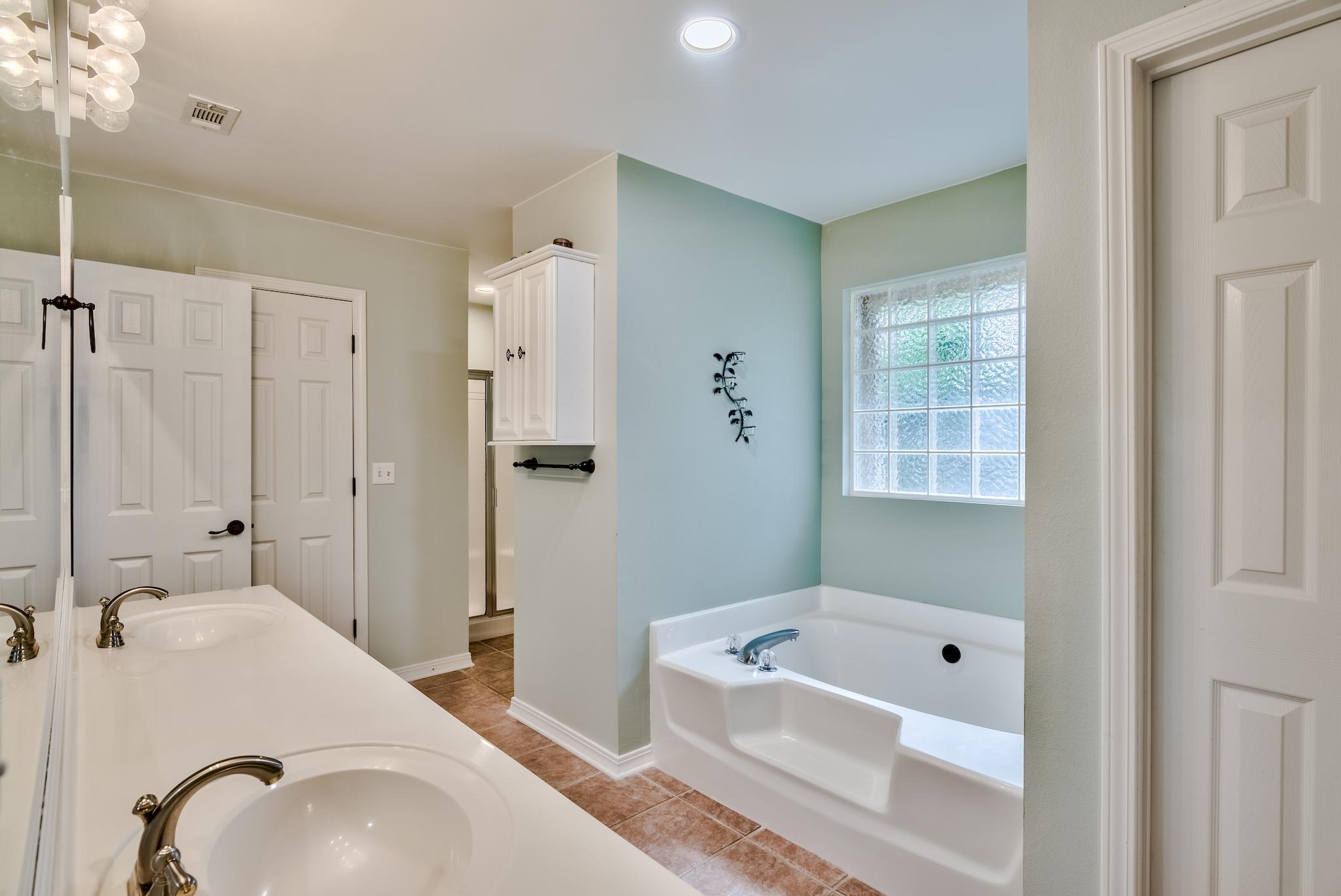 EAGLES LANDING S/D - Residential