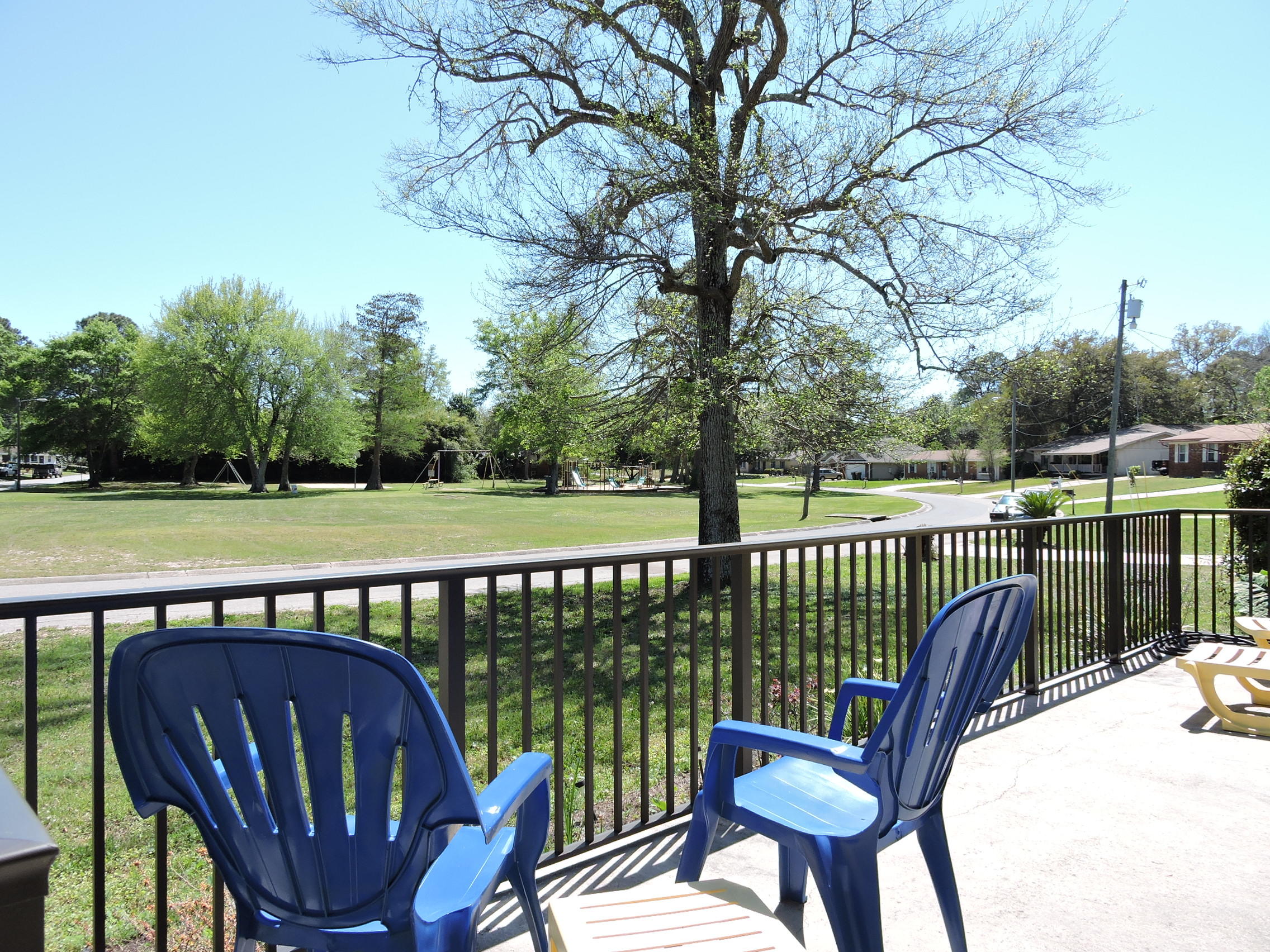 OAKLAND HEIGHTS - Residential