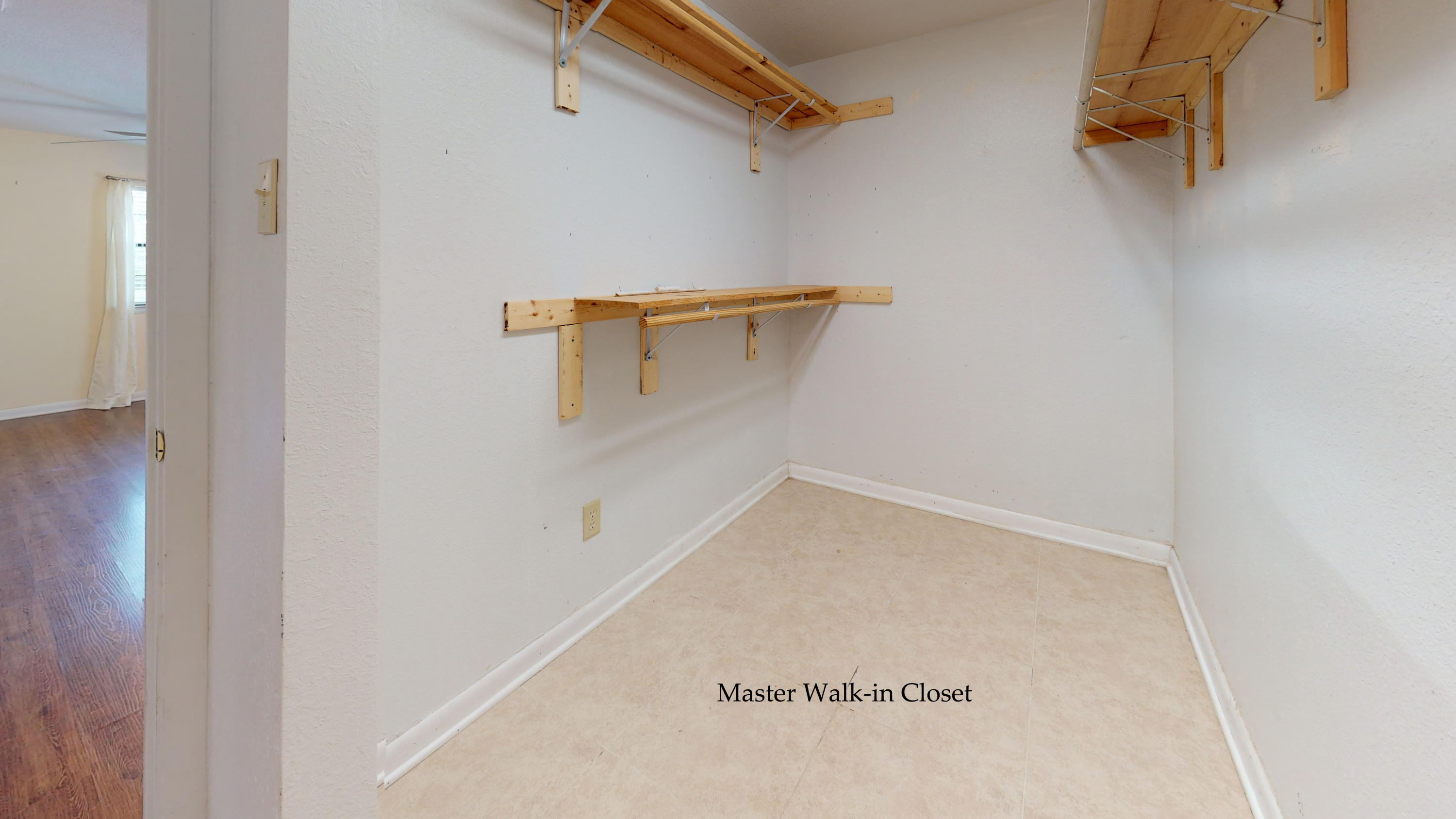 OAKLAND HEIGHTS - Residential