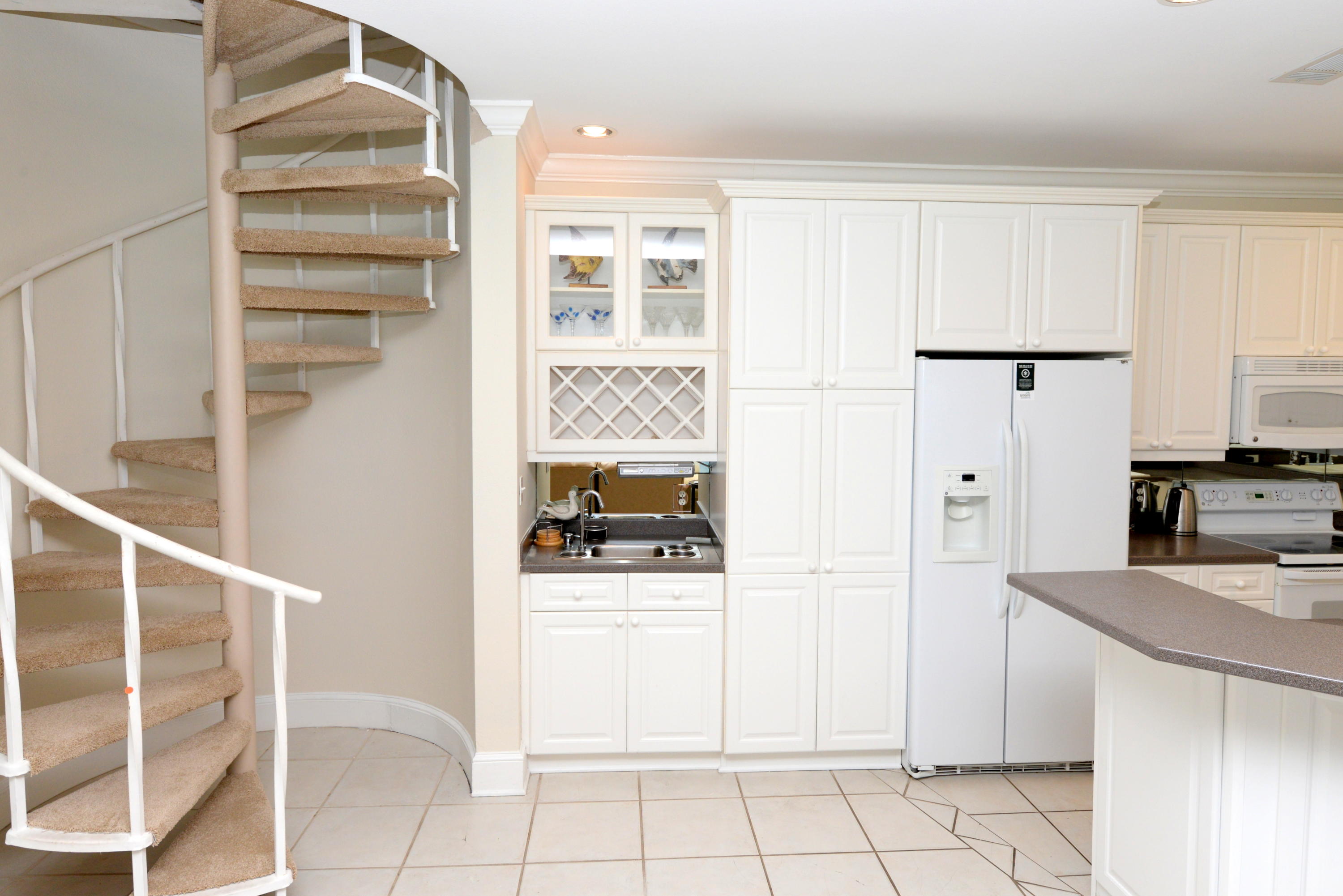 CRYSTAL DUNES CONDO - Residential