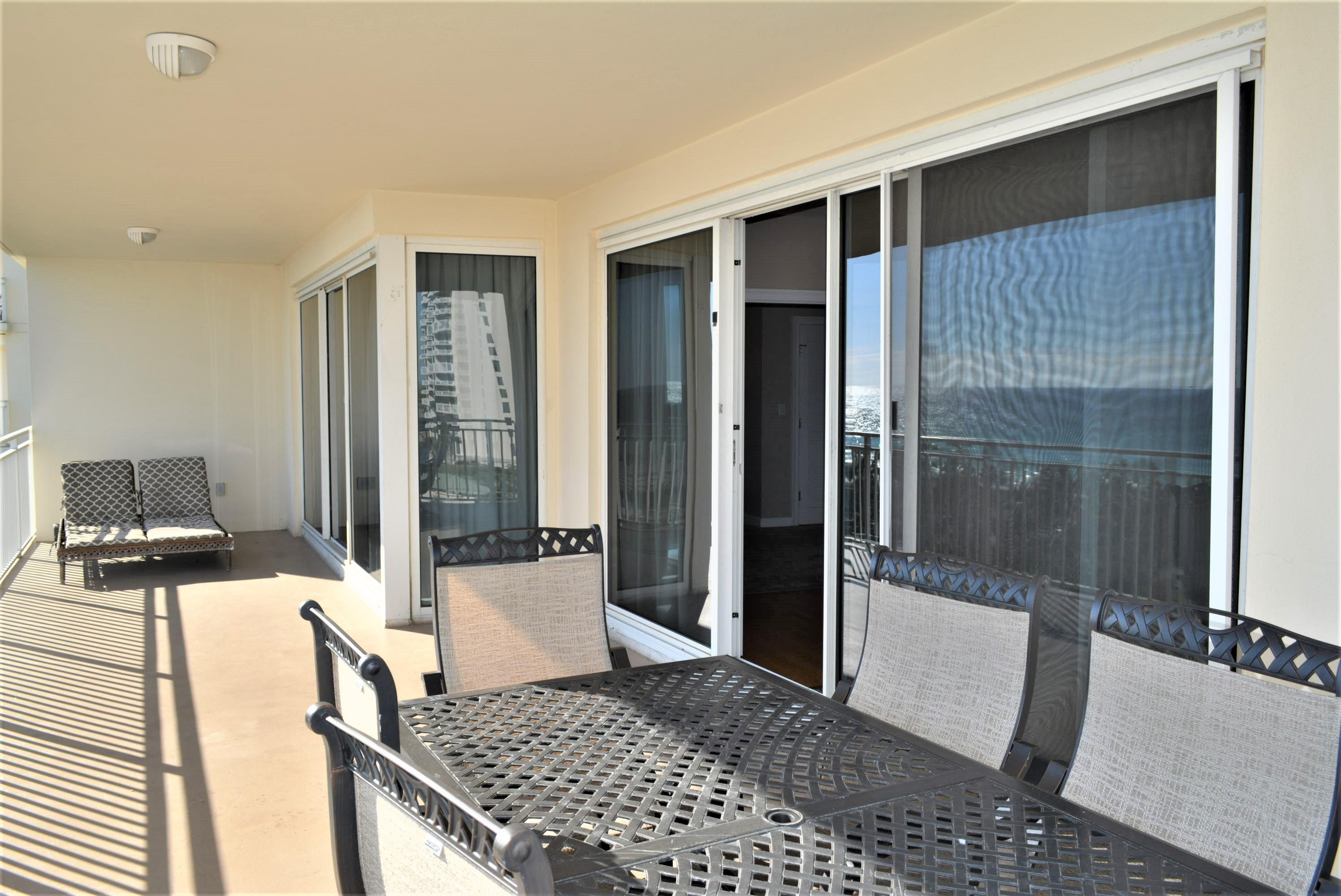 STERLING SHORES - Residential