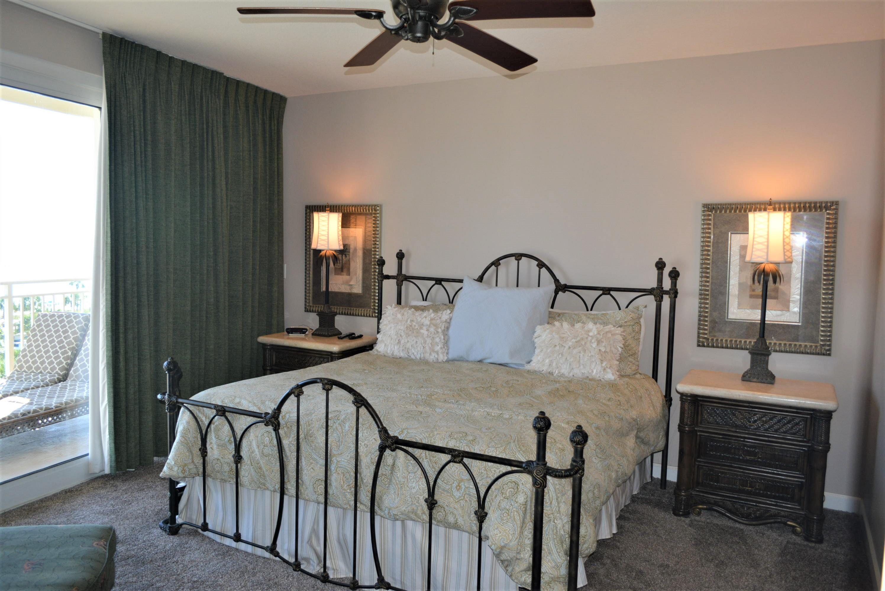 STERLING SHORES - Residential