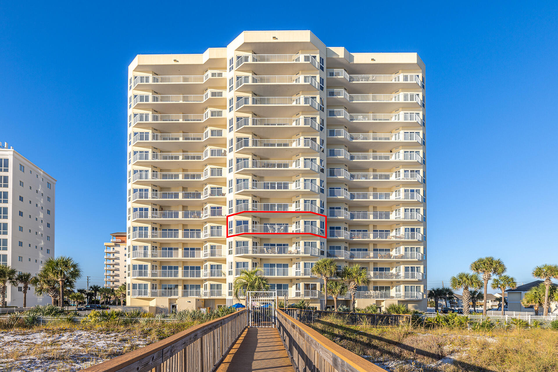 HOLIDAY ISLE TOWERS CONDO - Residential