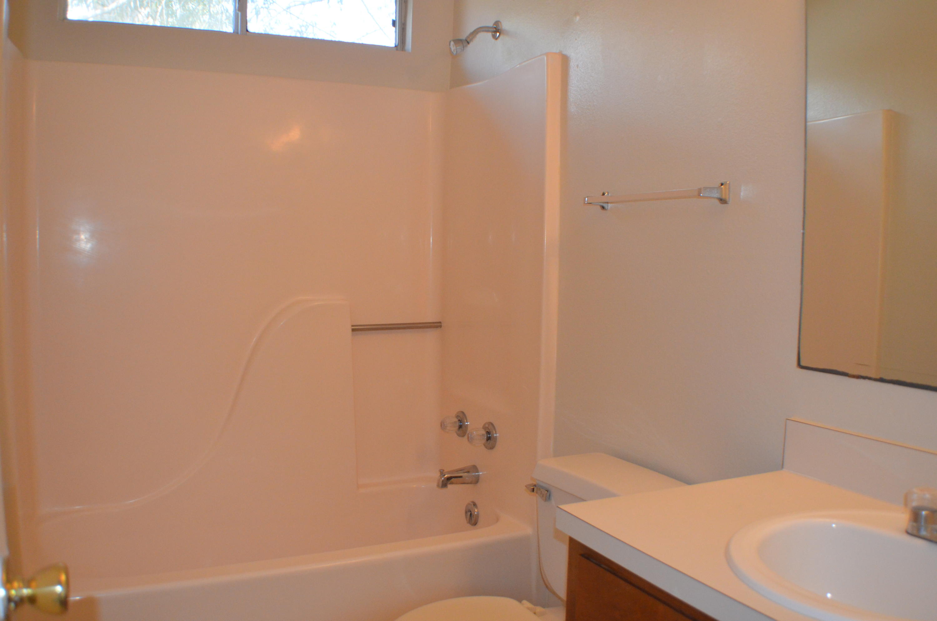 WILLOW BEND PH 1 - Residential Lease