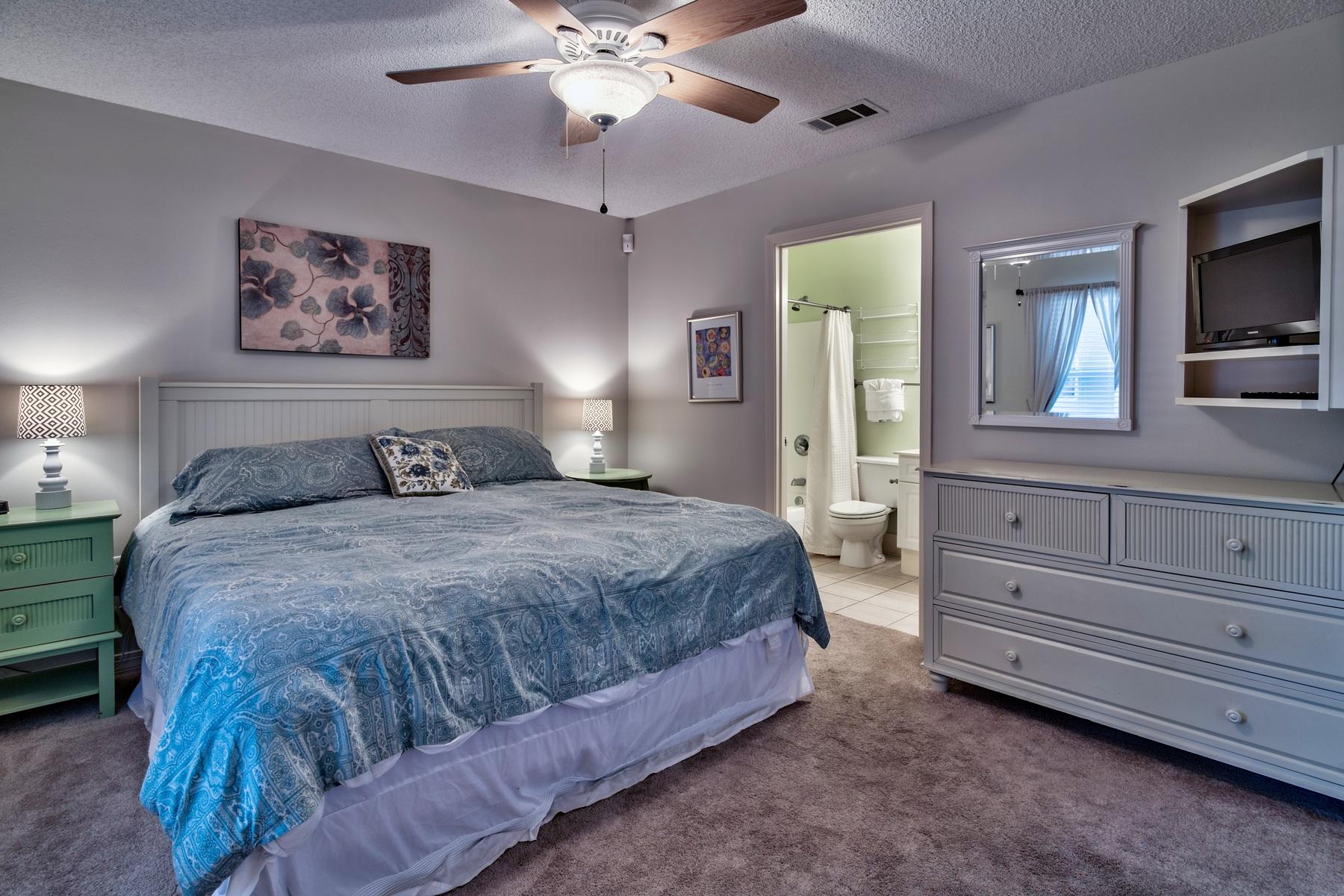 Gulf Place Carribean - Residential