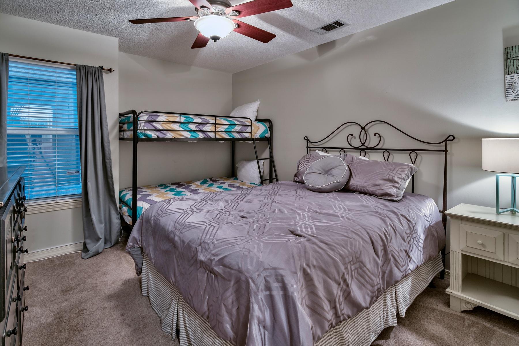 Gulf Place Carribean - Residential