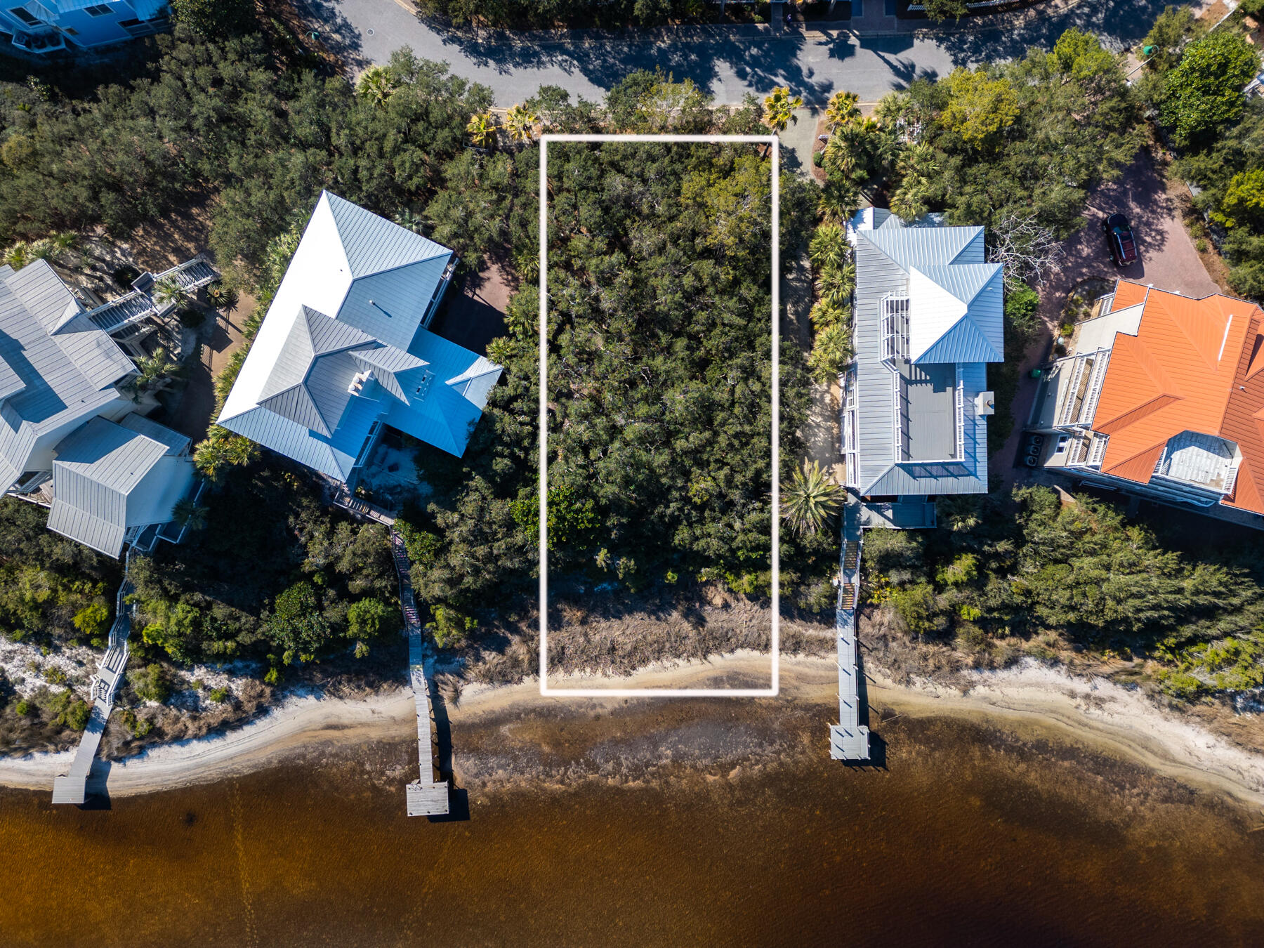 OLD FLORIDA BEACH - Land