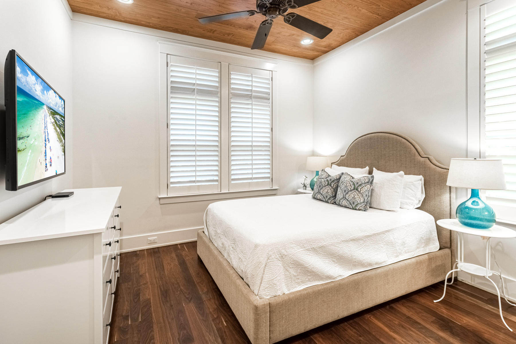 WATERCOLOR - Residential