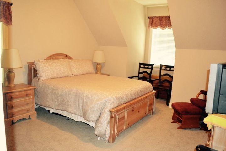 PINE FOREST - Residential