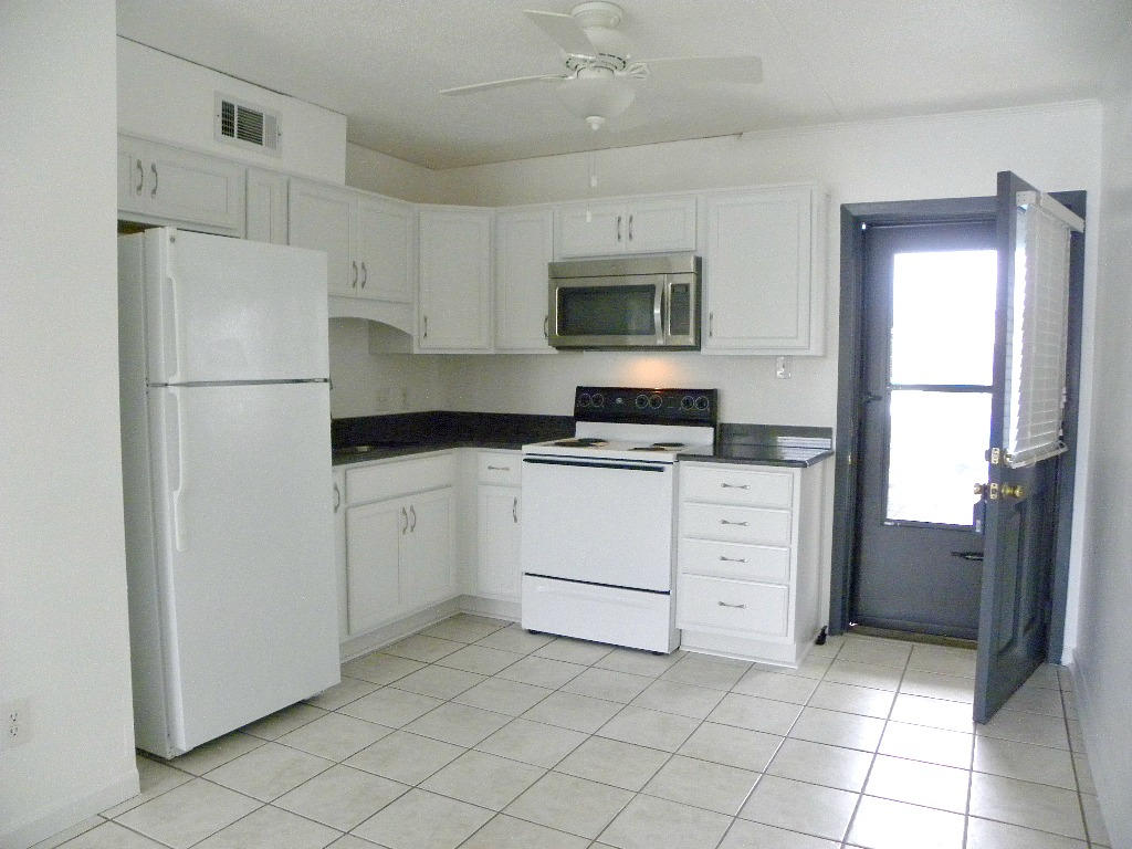 WATERWAY CONDO - Residential