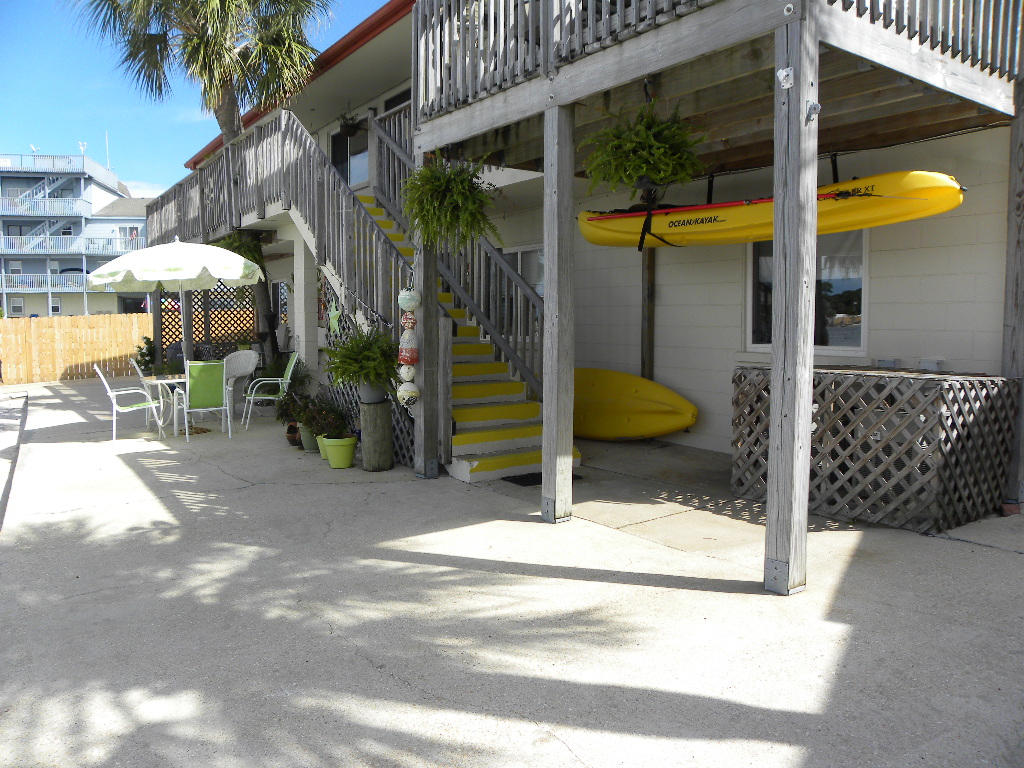 WATERWAY CONDO - Residential