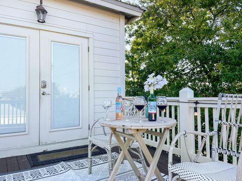 listing image 130