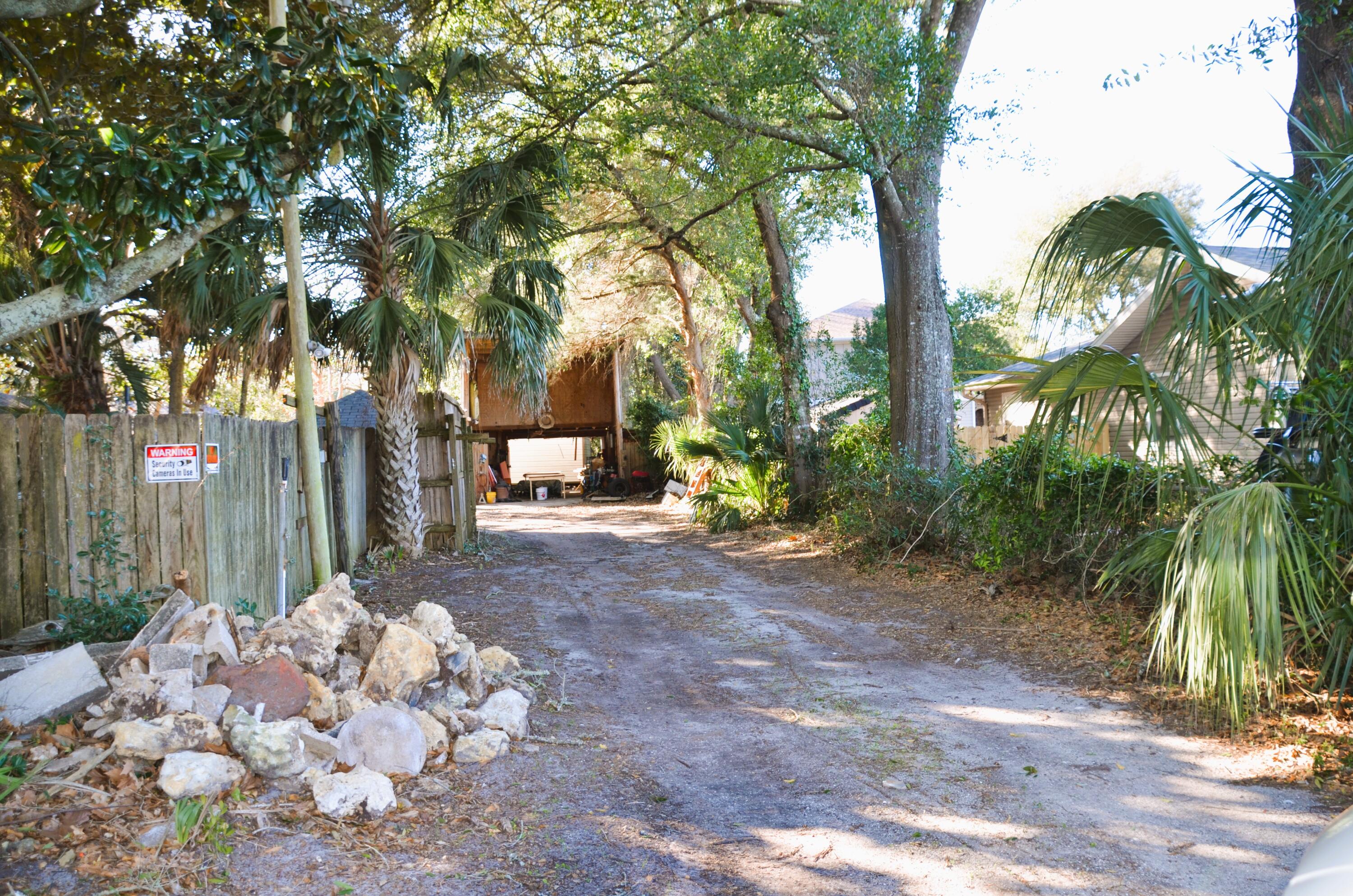 RESUB OF KELLYS ADD TO DESTIN - Land